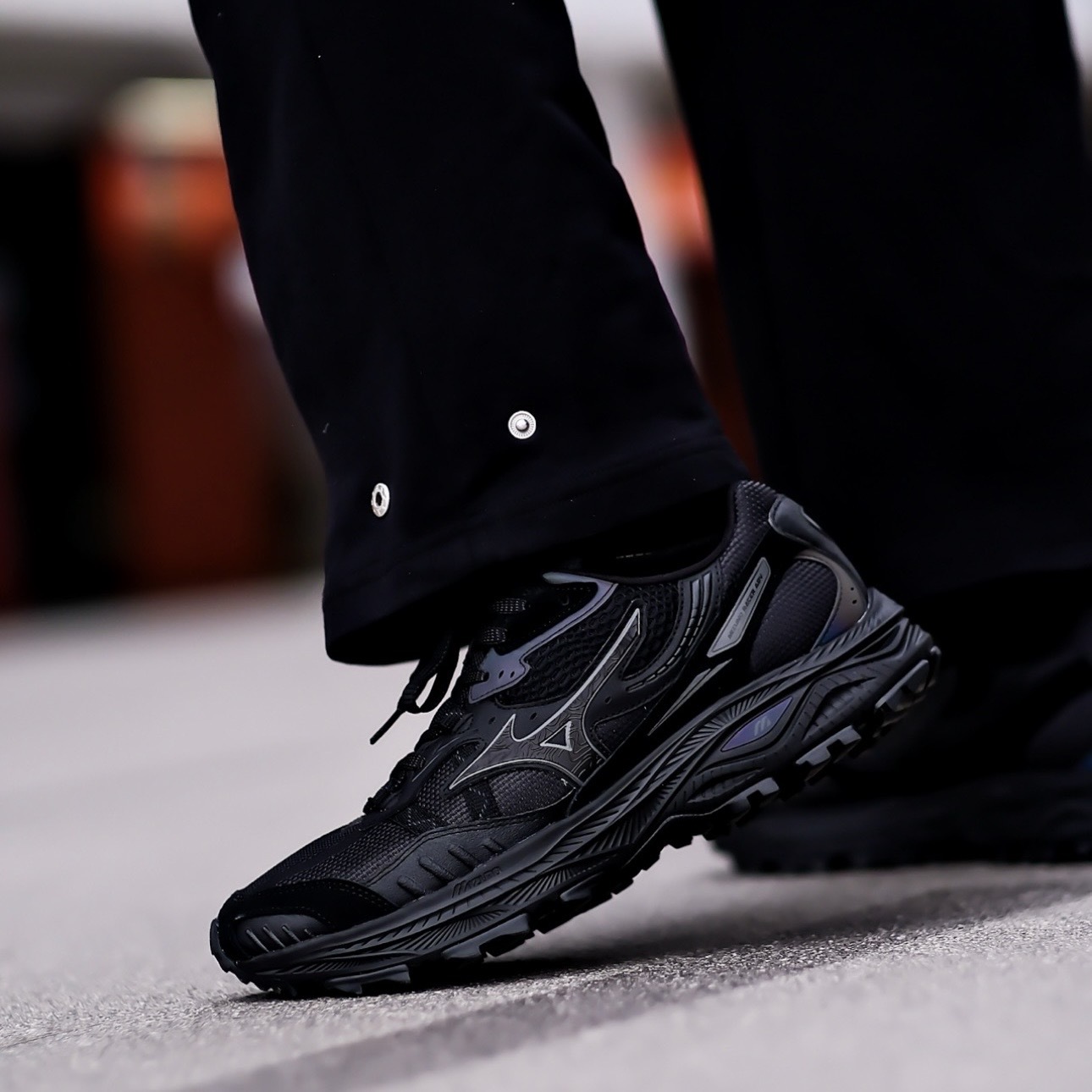 MIZUNO RACER ADV 黑曜石 午夜黑 跑步鞋 戶外 山系 美津濃 D1GH241201