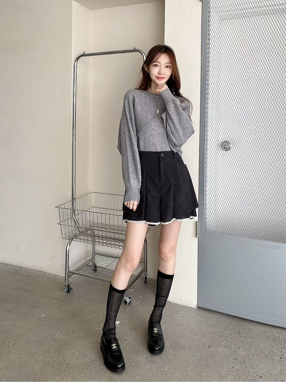 滾蕾絲邊燈芯絨褲裙