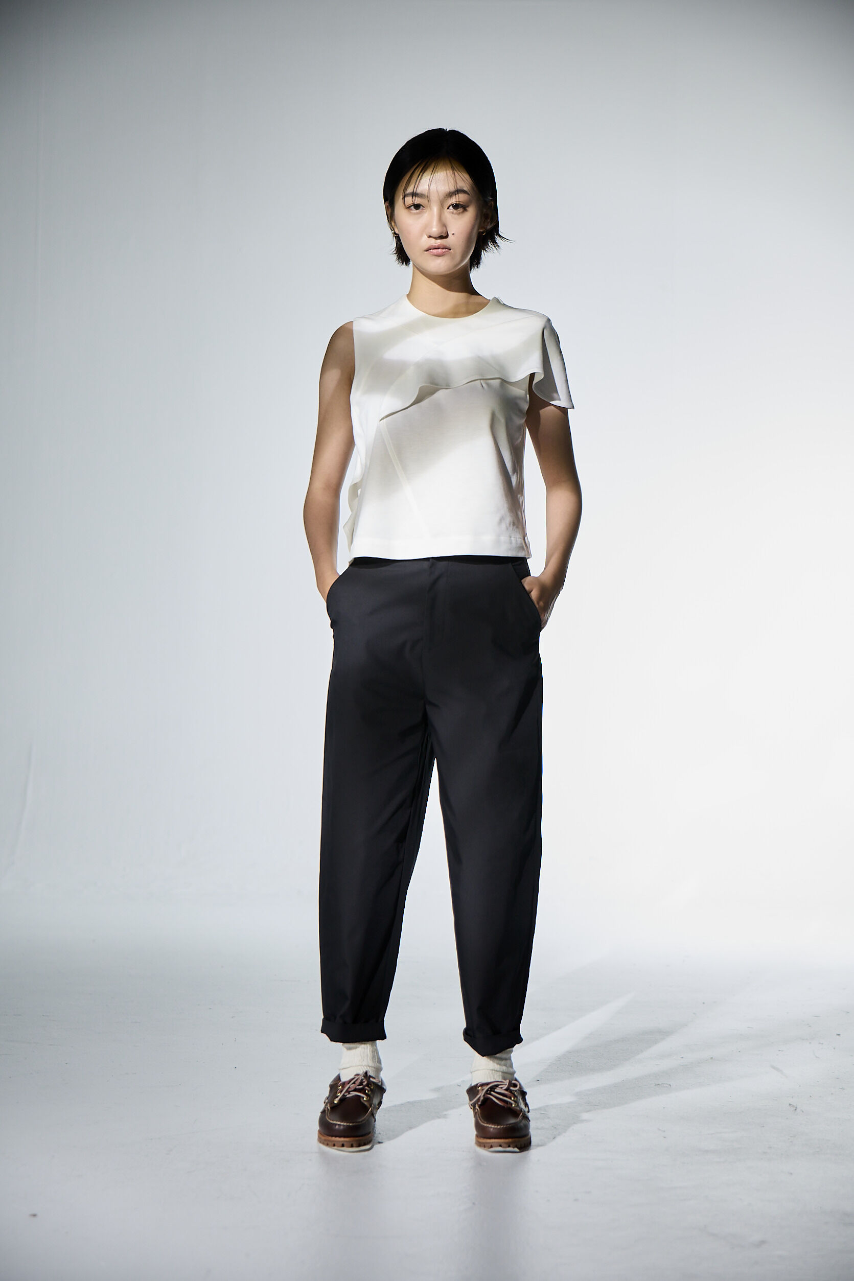 飄飄飾片無袖上衣