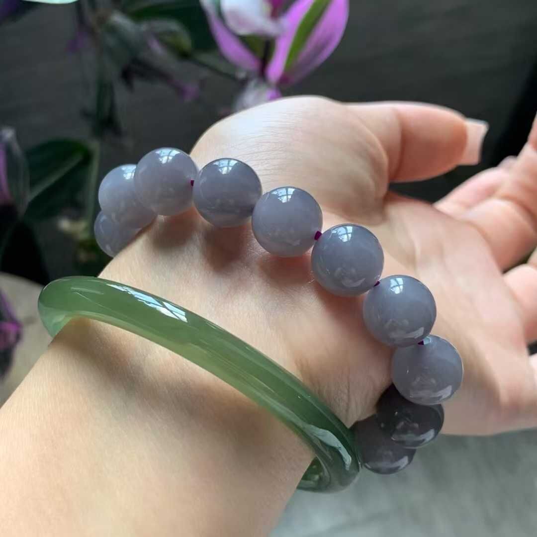 115759 和田玉手串