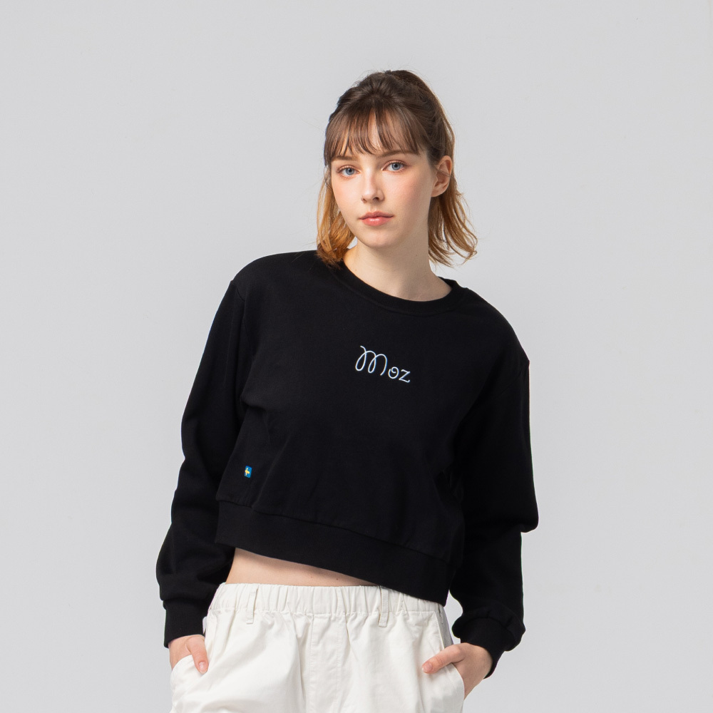 毛巾繡 駝鹿洞洞鞋旅行 100%純棉 大學T-經典黑(亞洲版) 短版