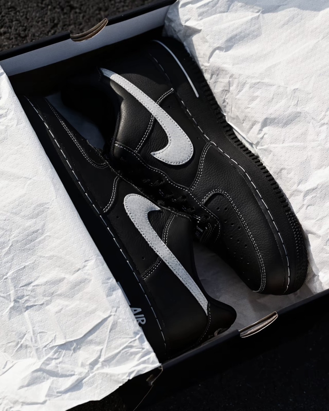 <帥爛>Nike Air Force 1 刺繡 外縫線 賽博朋克 黑魂