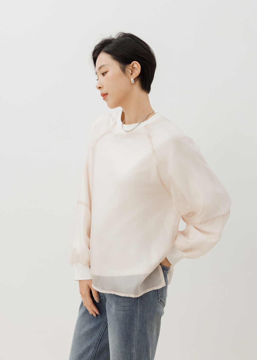 歐根紗層次澎袖上衣