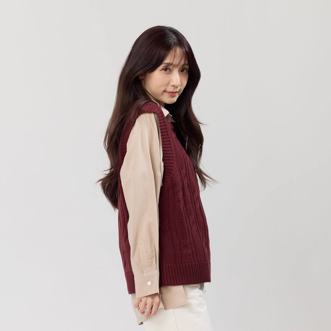Joyce圓領麻花針織背心/酒紅
