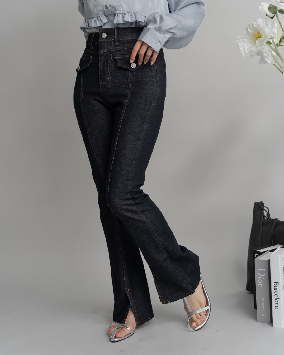 復古袋蓋設計前開衩喇叭褲