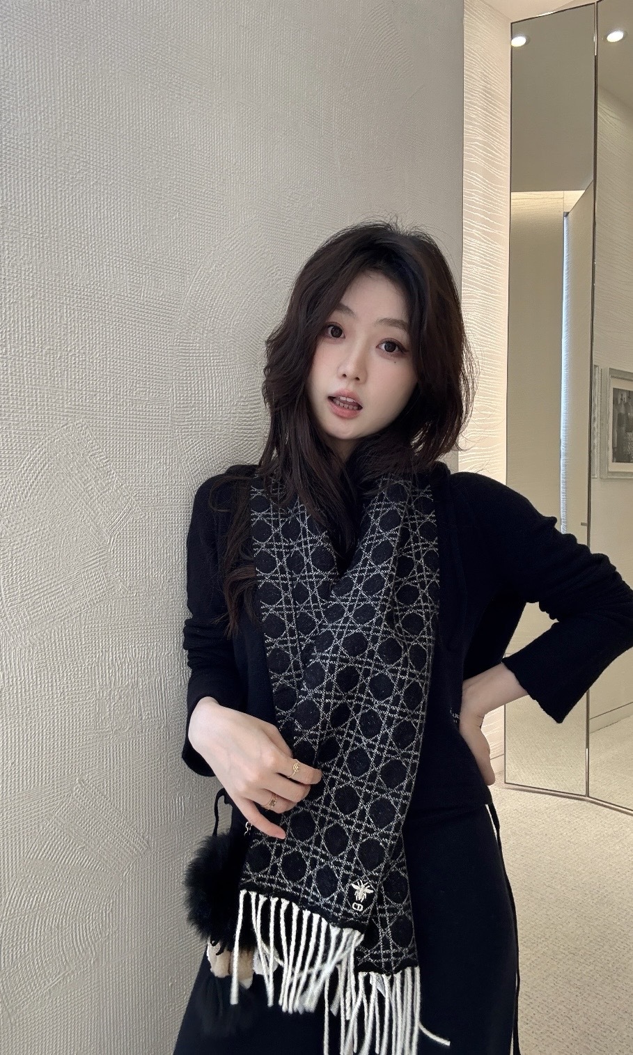 DIOR 個性設計 絨線圍巾