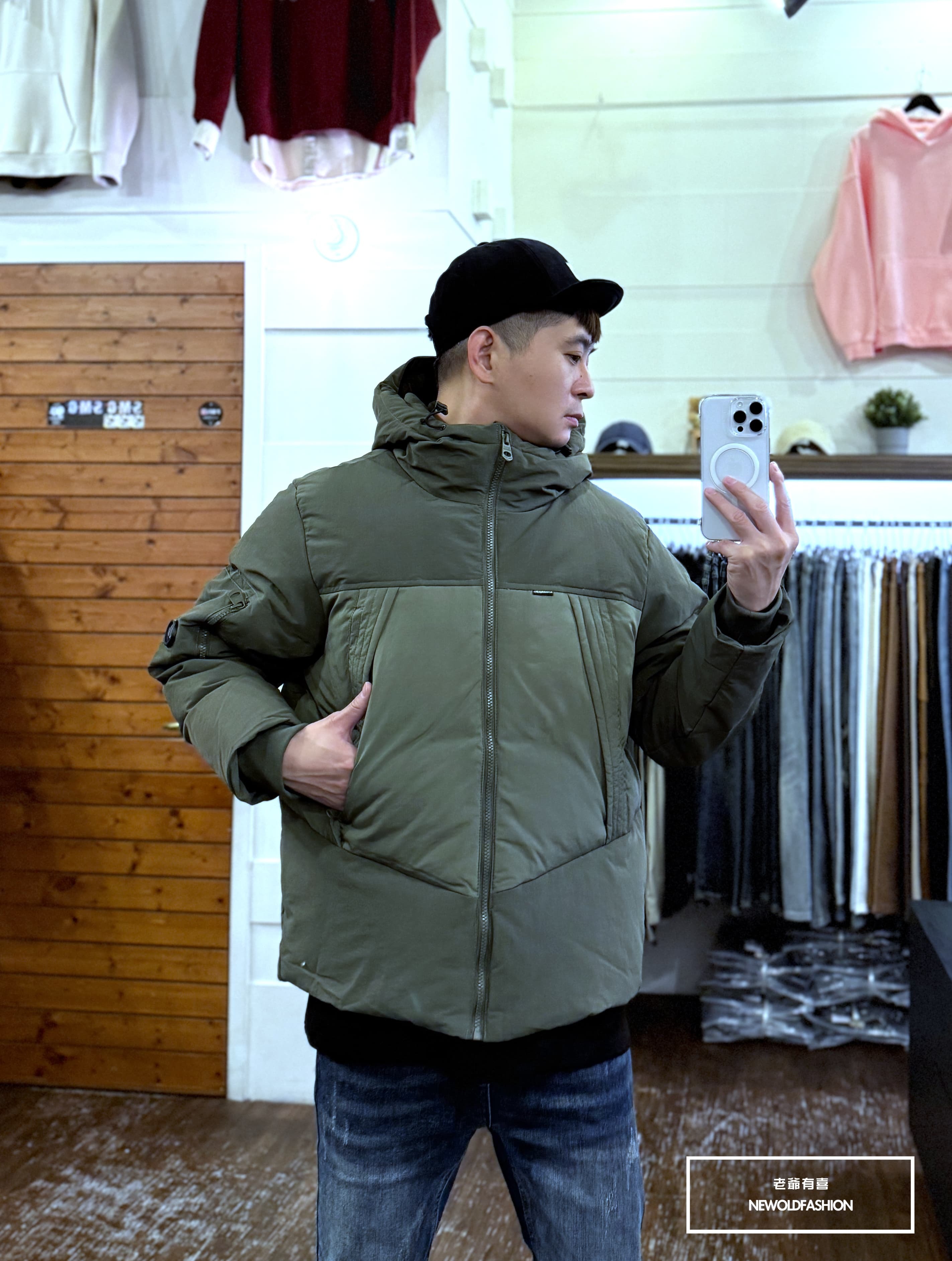 『新品上市』重磅異材質拼接斜拉鍊羽絨外套(NOF25106063)-綠