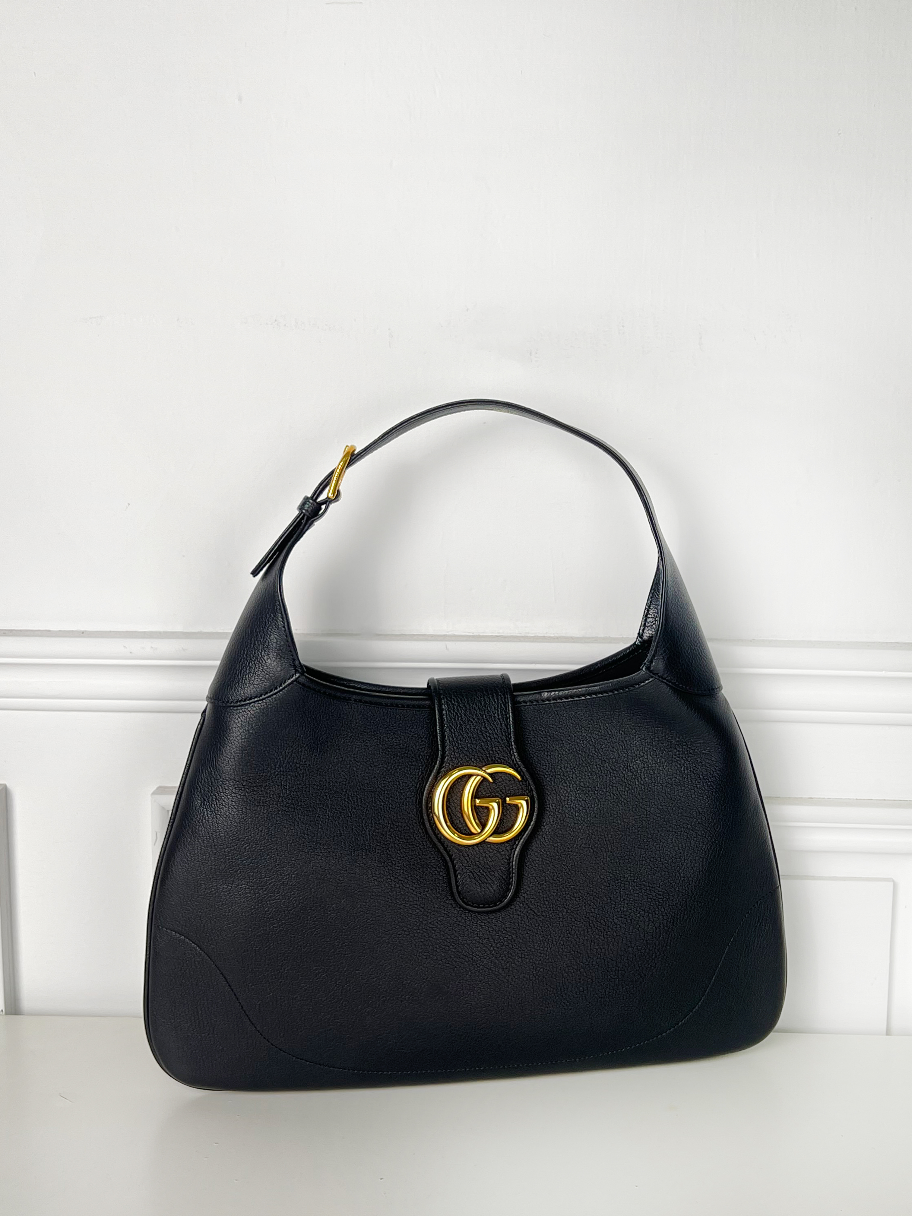 Gucci Aphrodite 雙G LOGO 皮革單肩包-中【726274AAA9F1000】