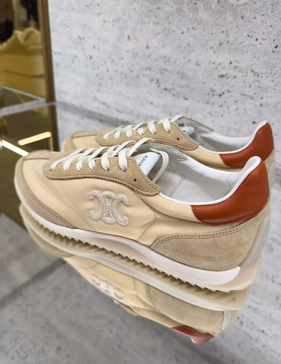 Celine 25新款 Racer beige（足碼）