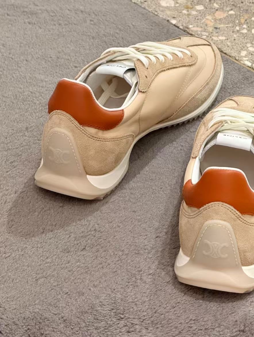 Celine 25新款 Racer beige（足碼）