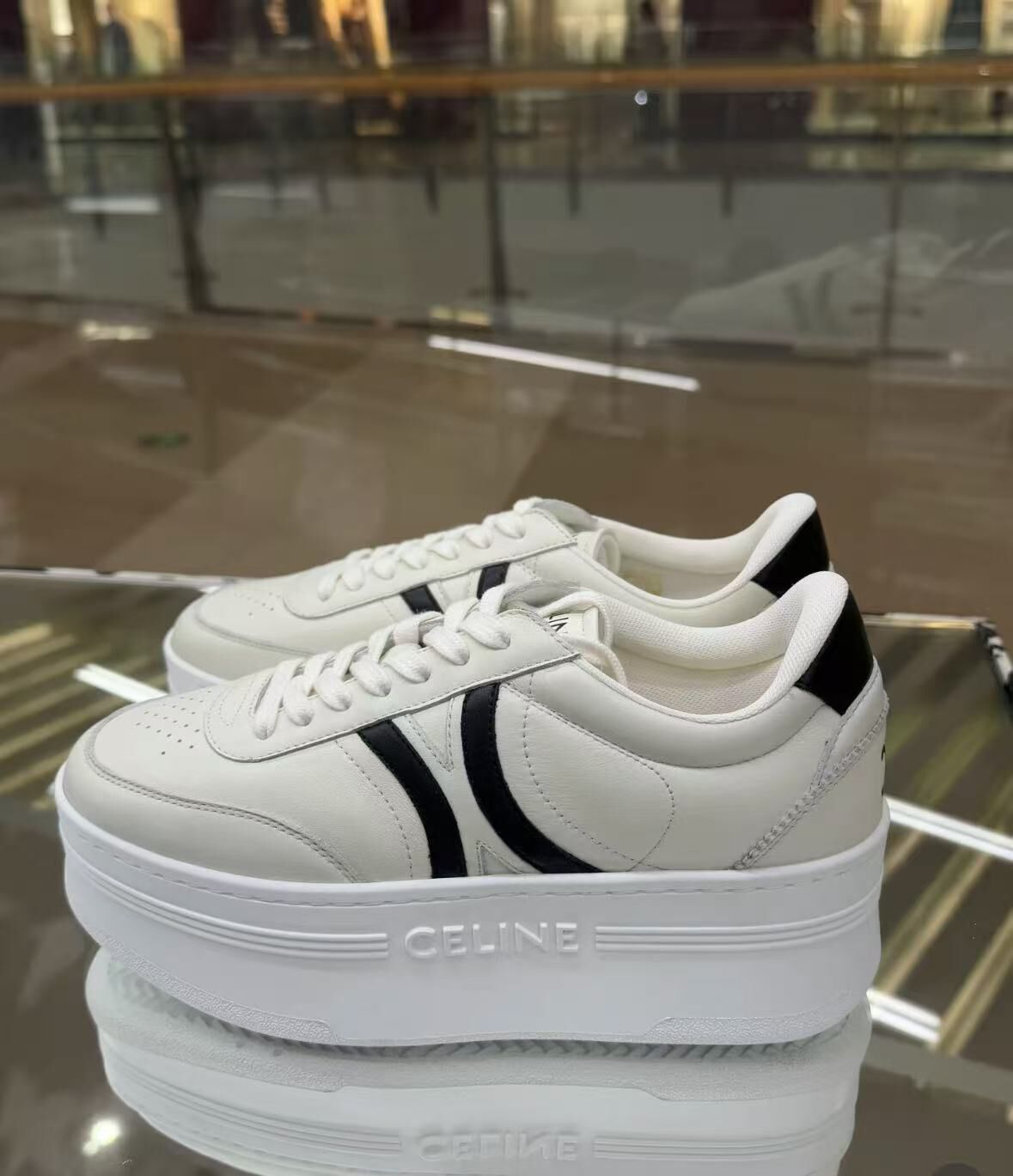 Celine 25新款 厚底波鞋 黑色（足碼）