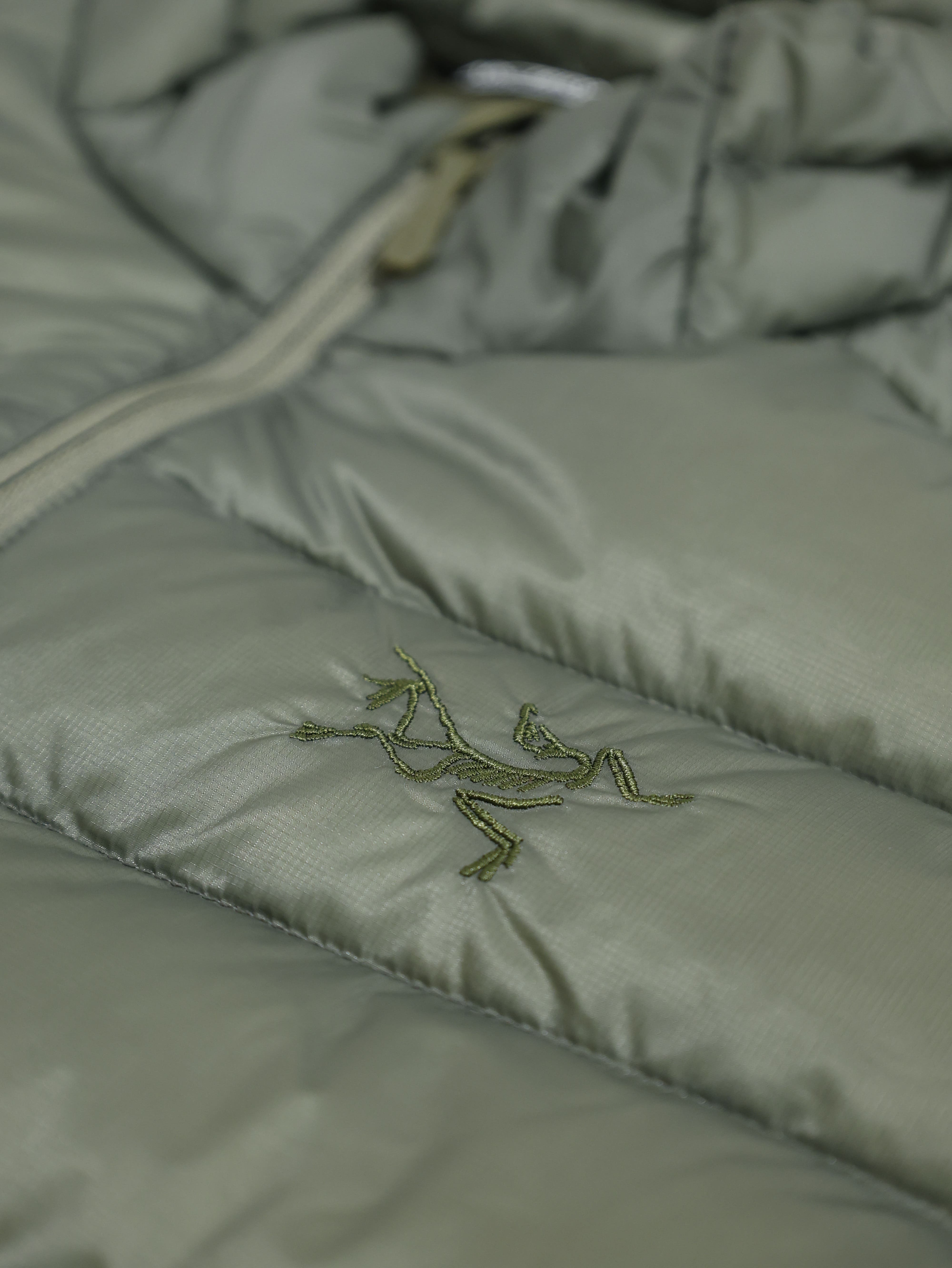 ARCTERYX 始祖鳥 男 Cerium Jacket 羽絨外套 X00001057904