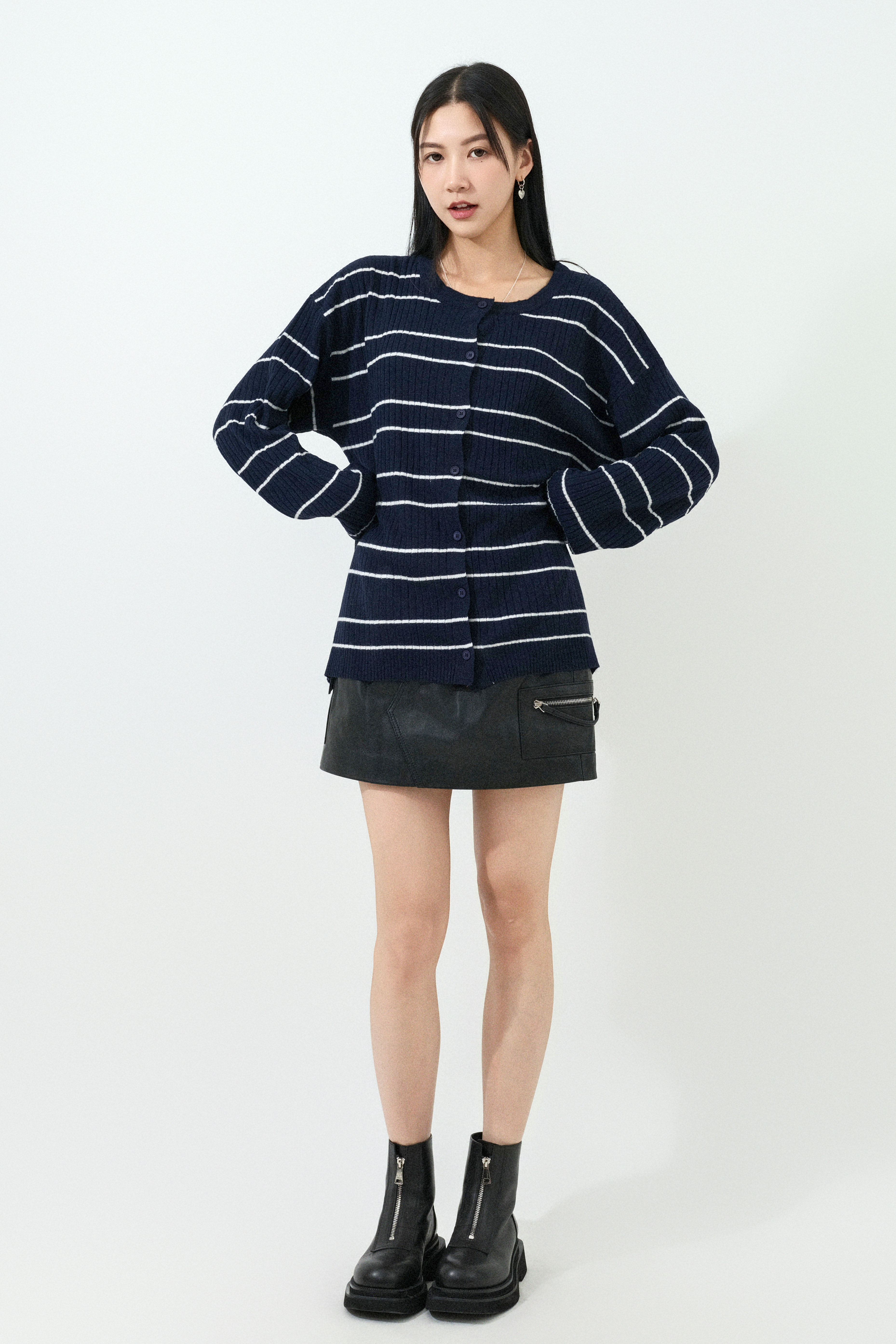 幼坑紋橫間針織cardigan (預購產品）