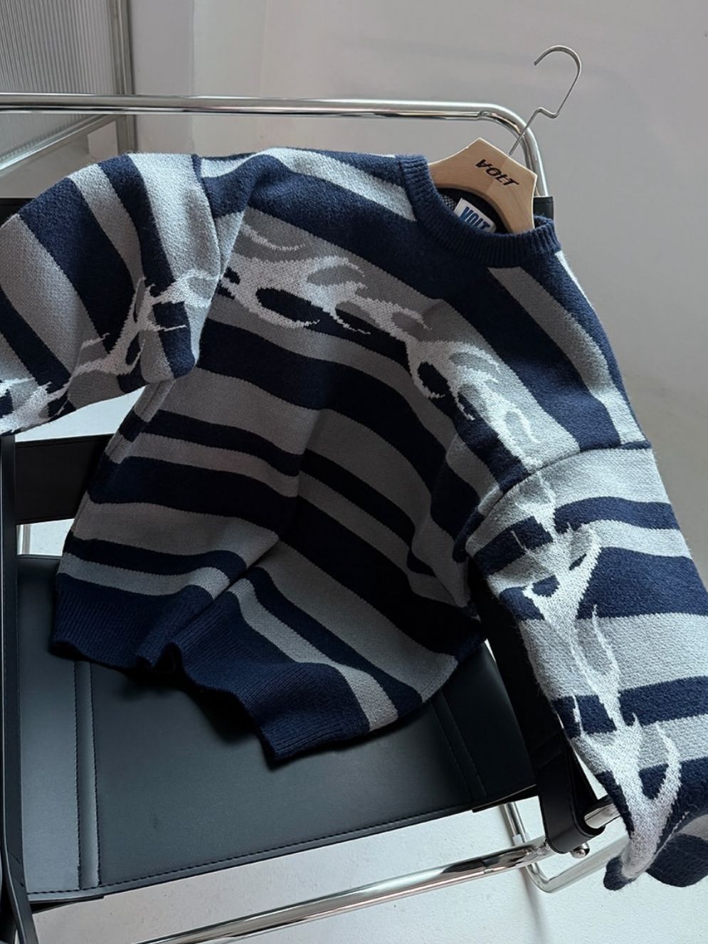 橫間圖案針織衫 VOLT-114T