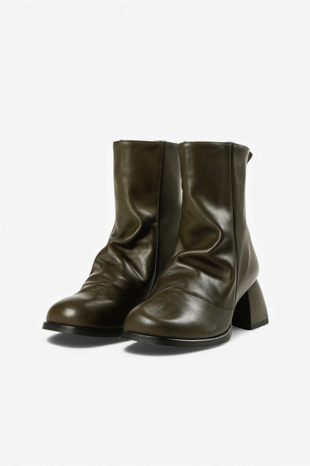 義大利設計中跟短靴