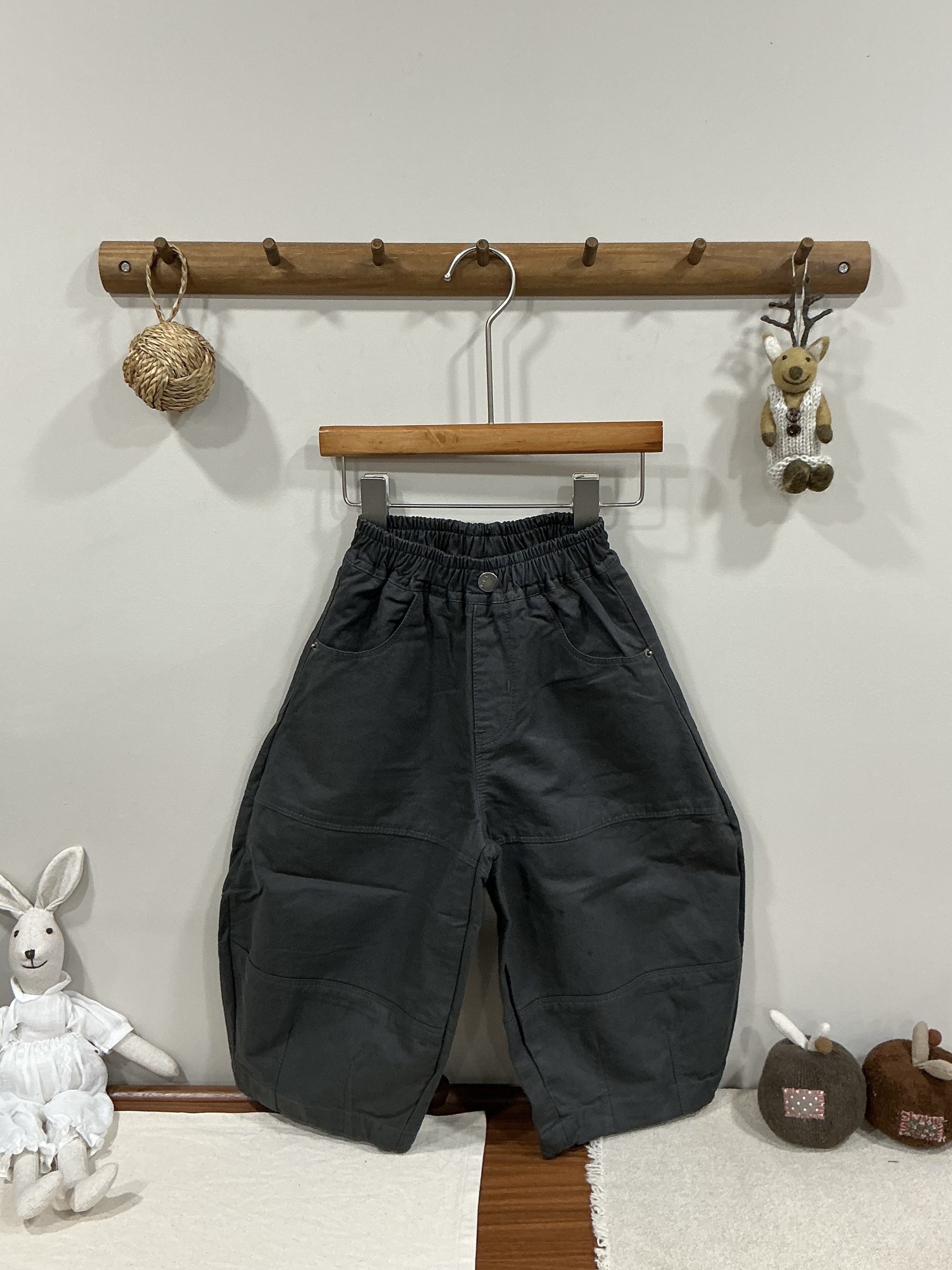 A03576繭型休閒褲