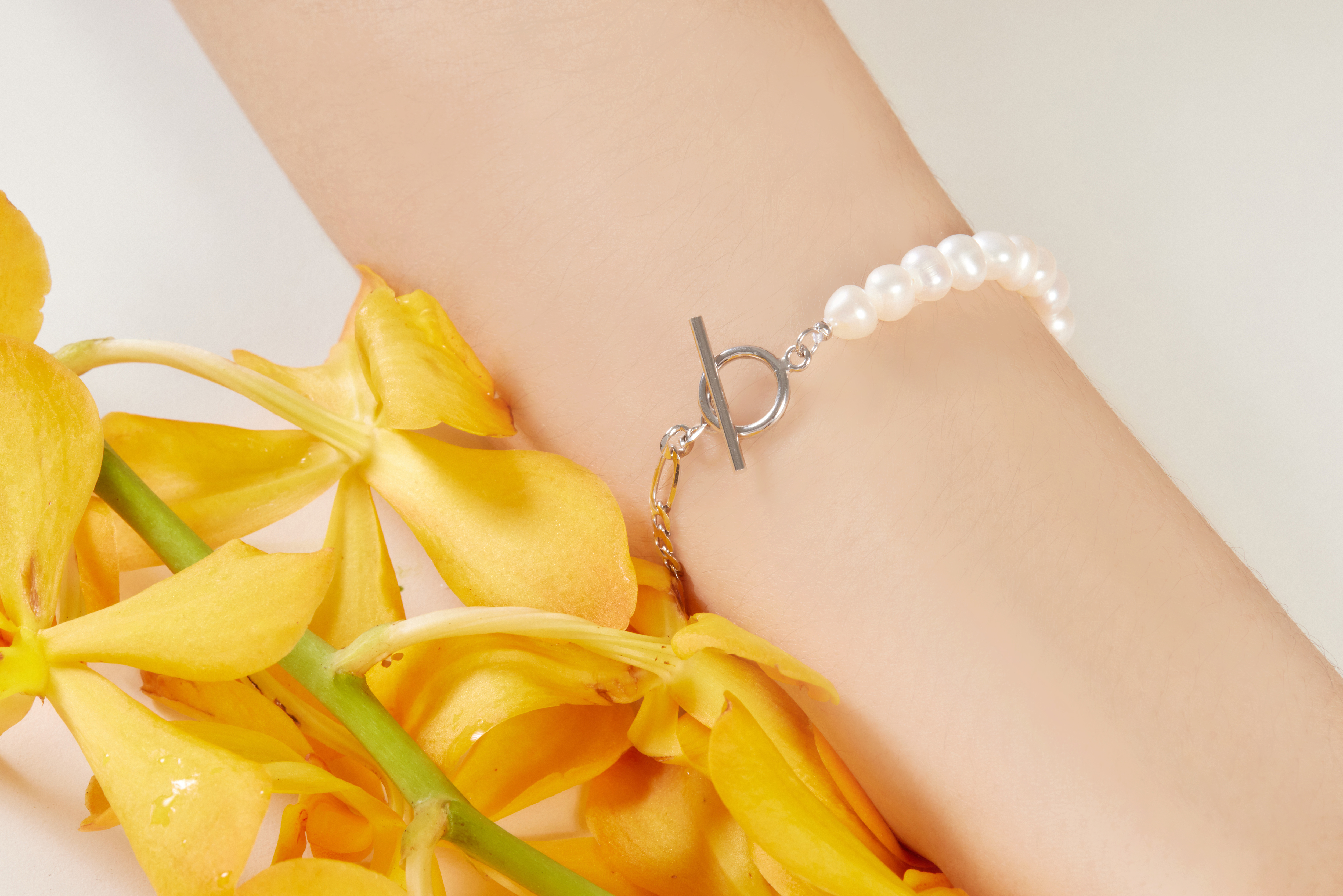 B558 | 純銀TC扣淡水珍珠手鍊