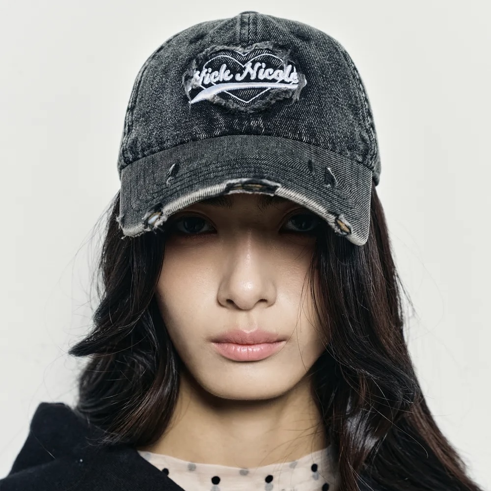 NICK & NICOLE 刷舊 刺繡愛心 牛仔老帽 帽子
