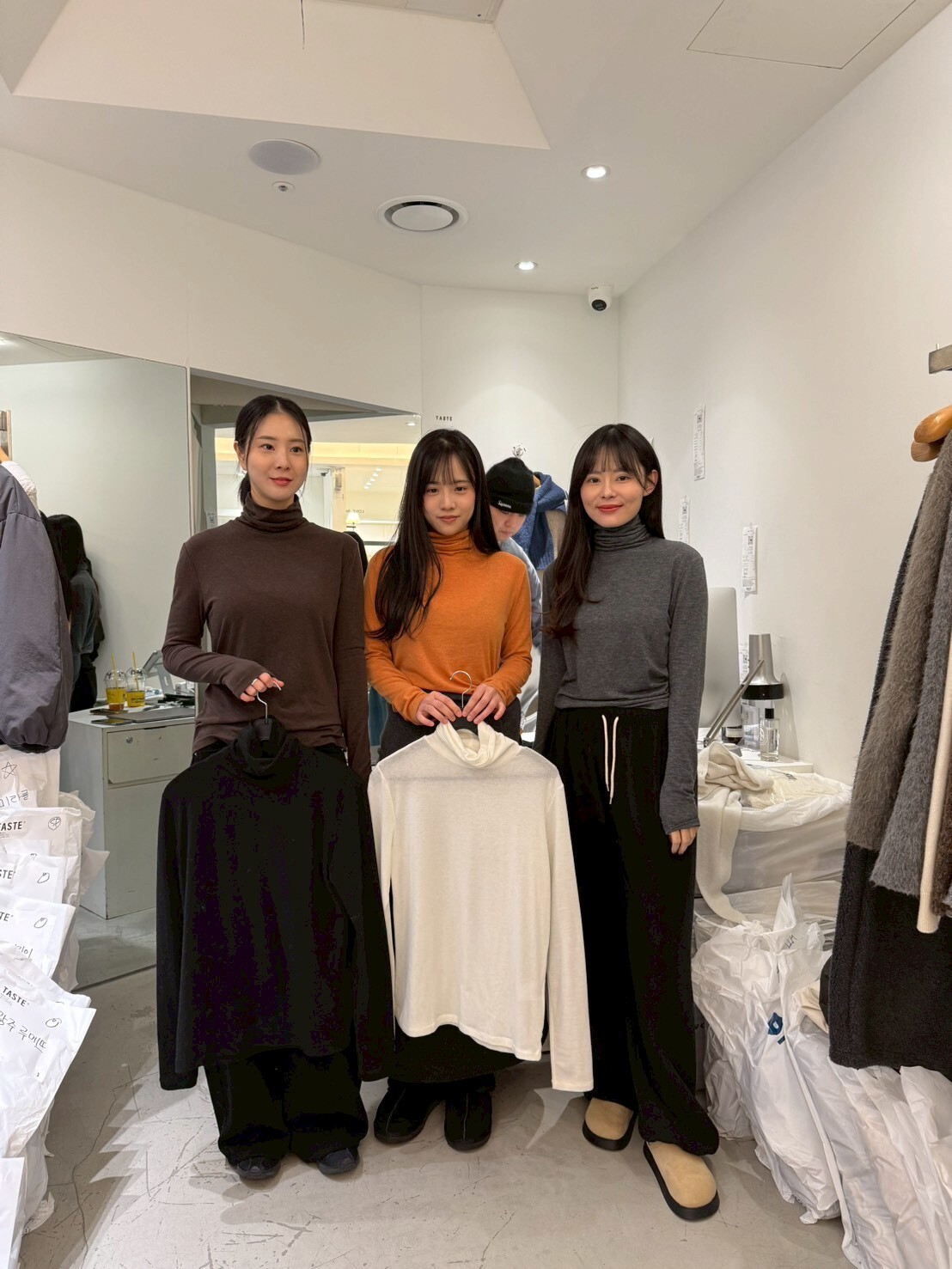 TT5238 高領打底上衣