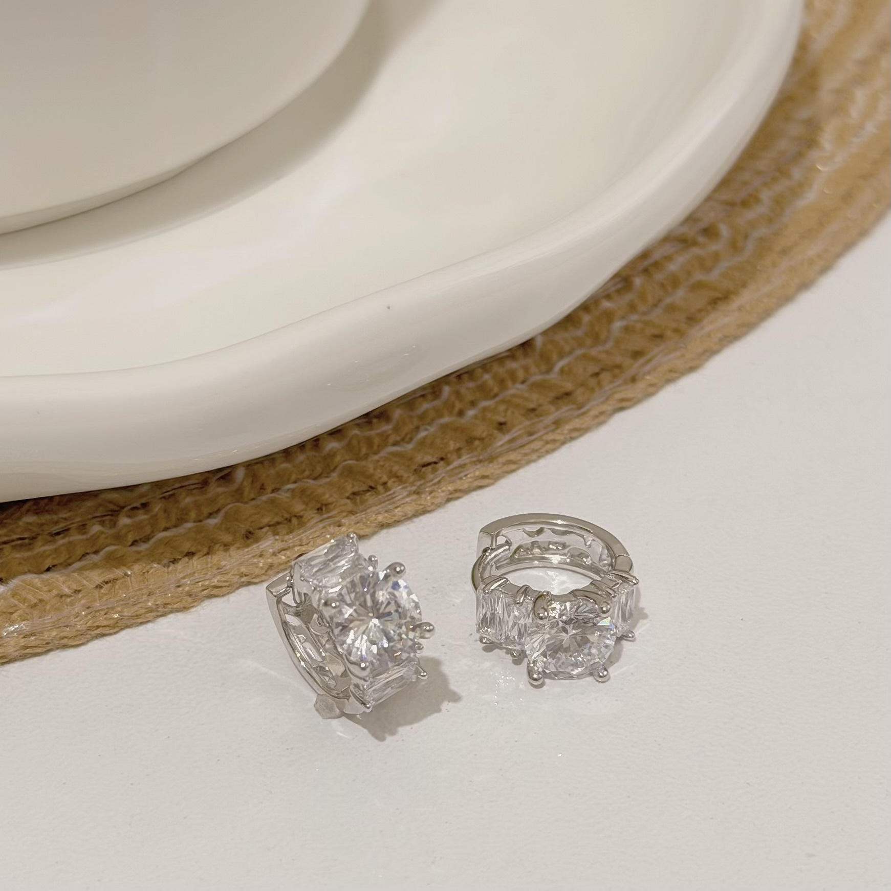 【輕奢】鋯石方鑽純銀易扣