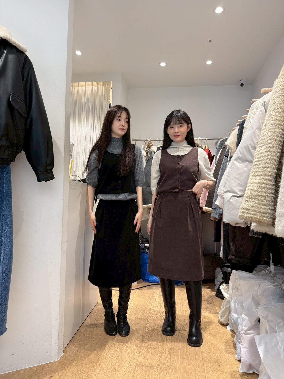 TF5228 燈芯絨內摺中長裙