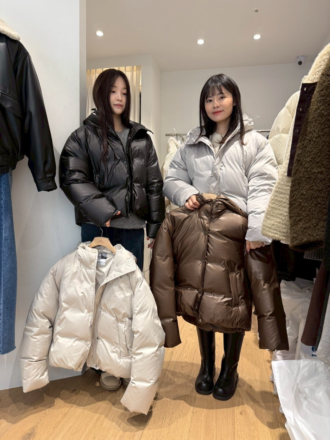 TF5206 珍珠光連帽鴨絨外套 (優惠碼不適用)