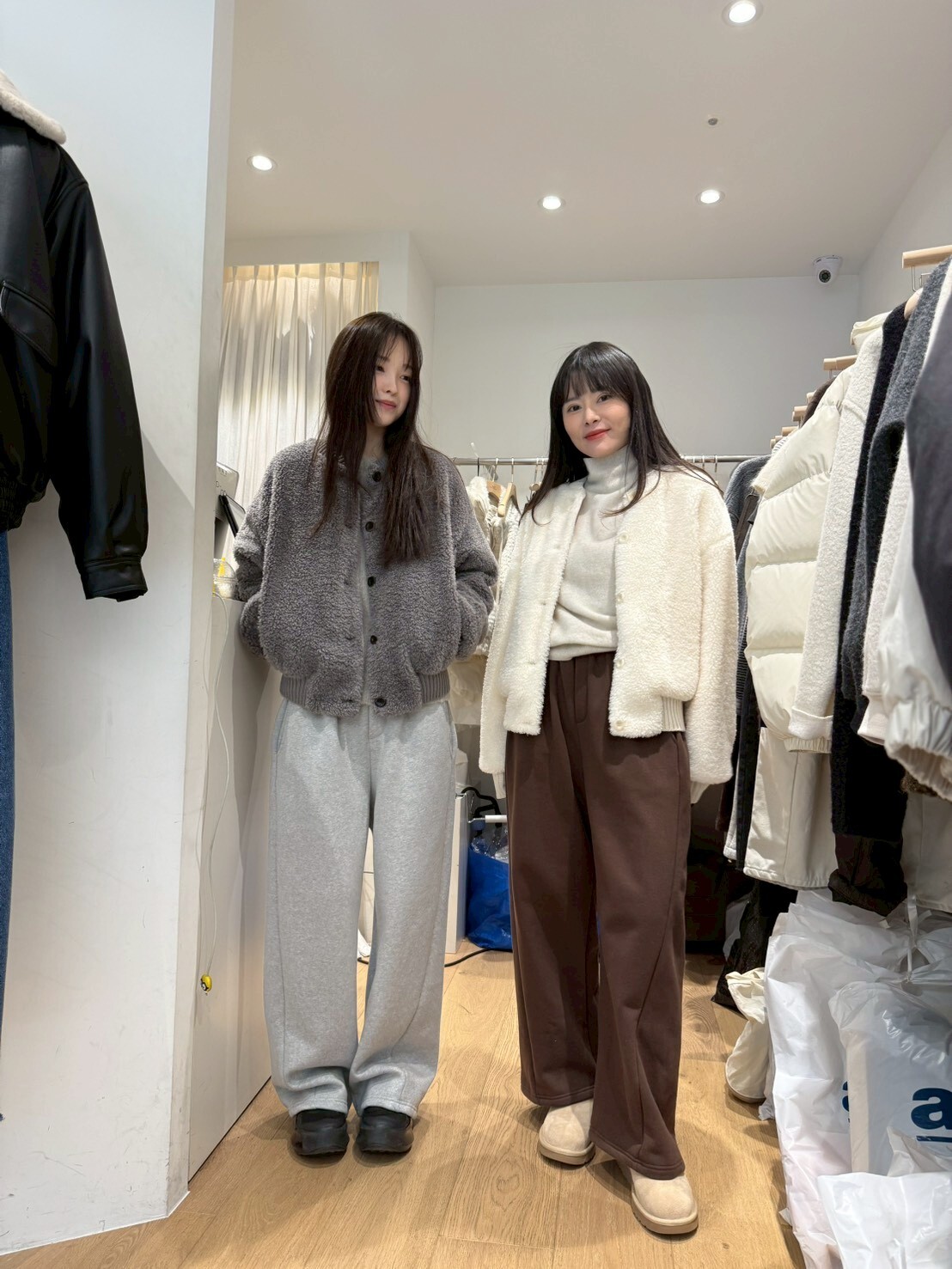 TF5204 毛絨絨棒球外套