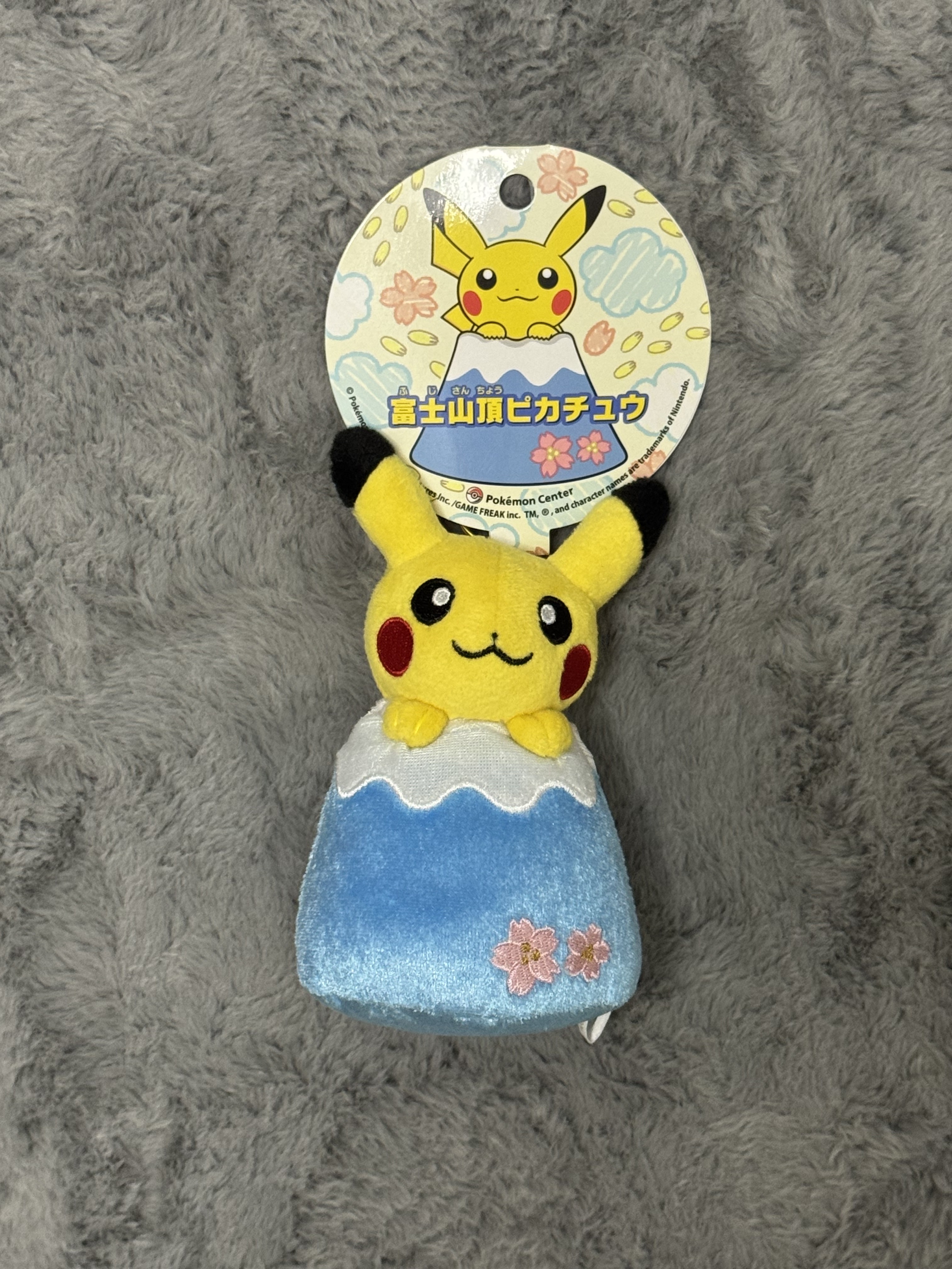 日本富士山限定寵物小精靈Pokemon比卡超公仔/吊飾