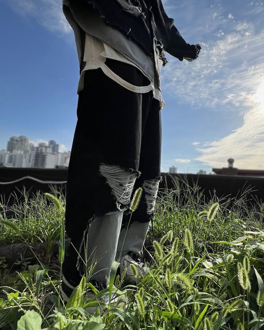 拼布破洞可束腳鬆身牛仔褲 P2654