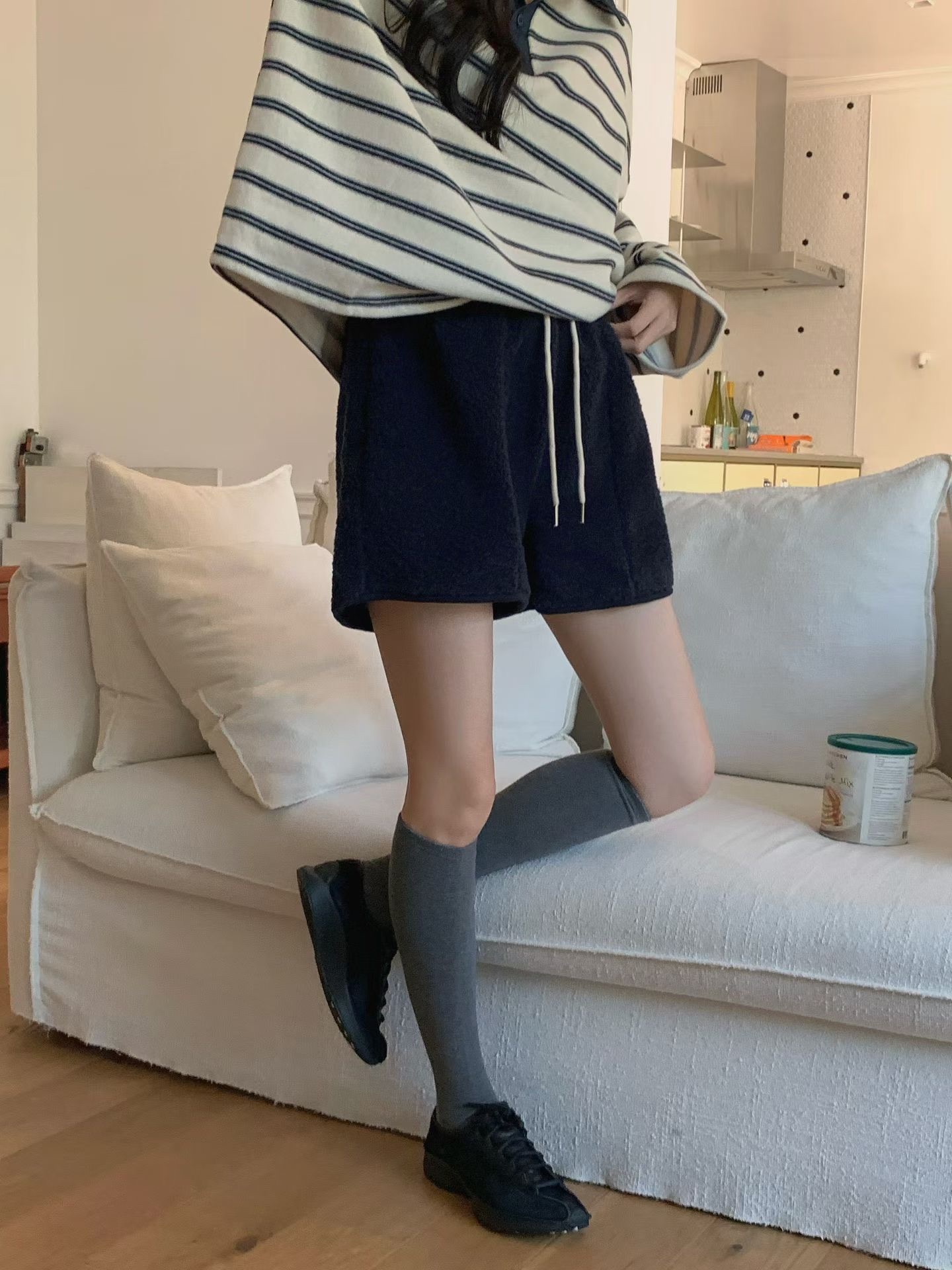 Fleece elastic short