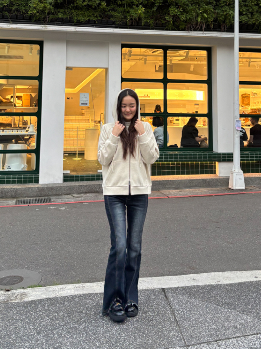 |現+預|刷舊細長腿抽鬚喇叭牛仔褲(S-XXL)(淺藍/深藍)