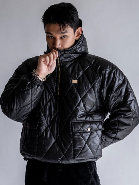 Inmu 鑽石縫絎衝鋒連帽衫 夾克