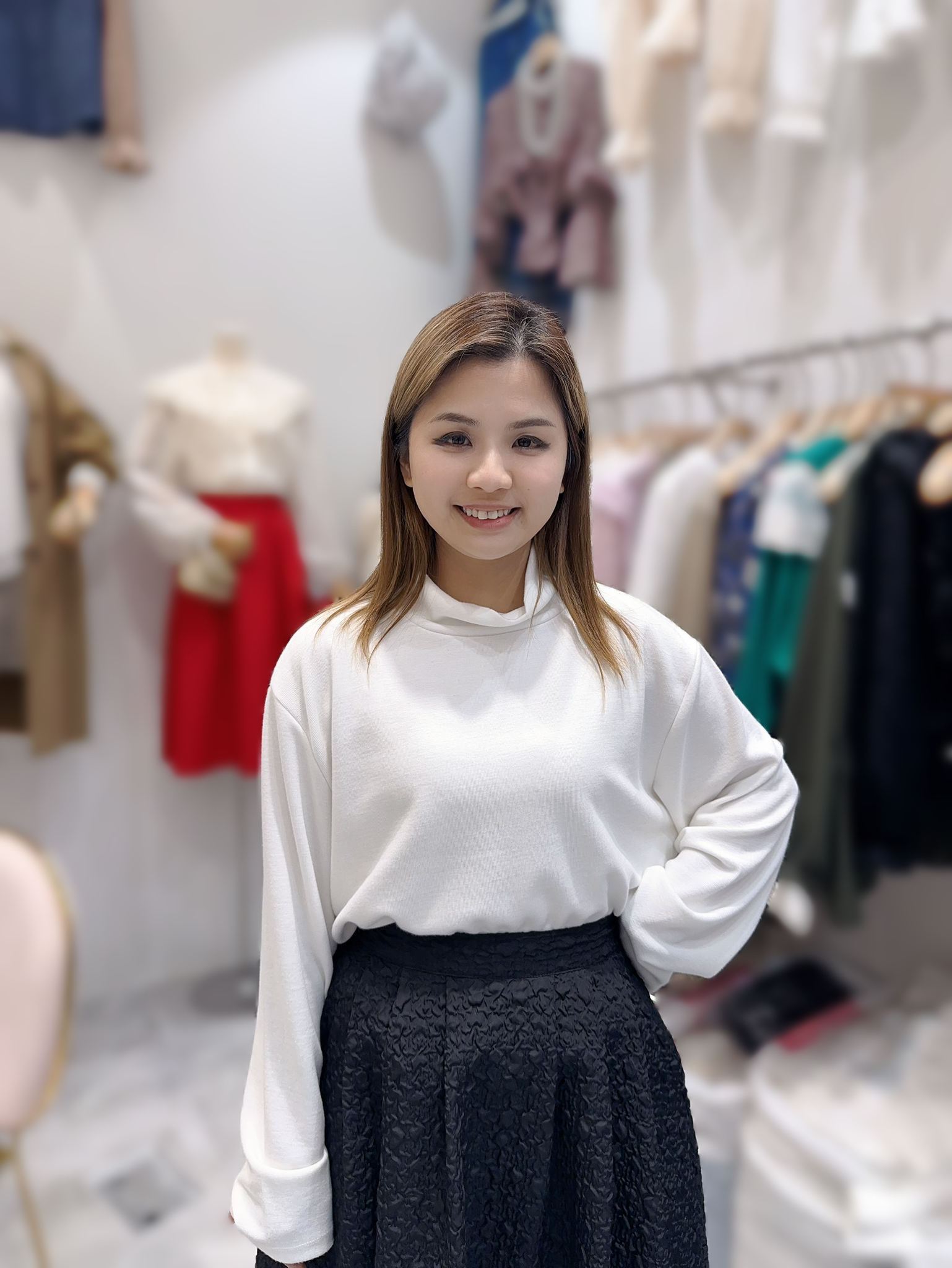 SC05  胸48-67 長24 $309