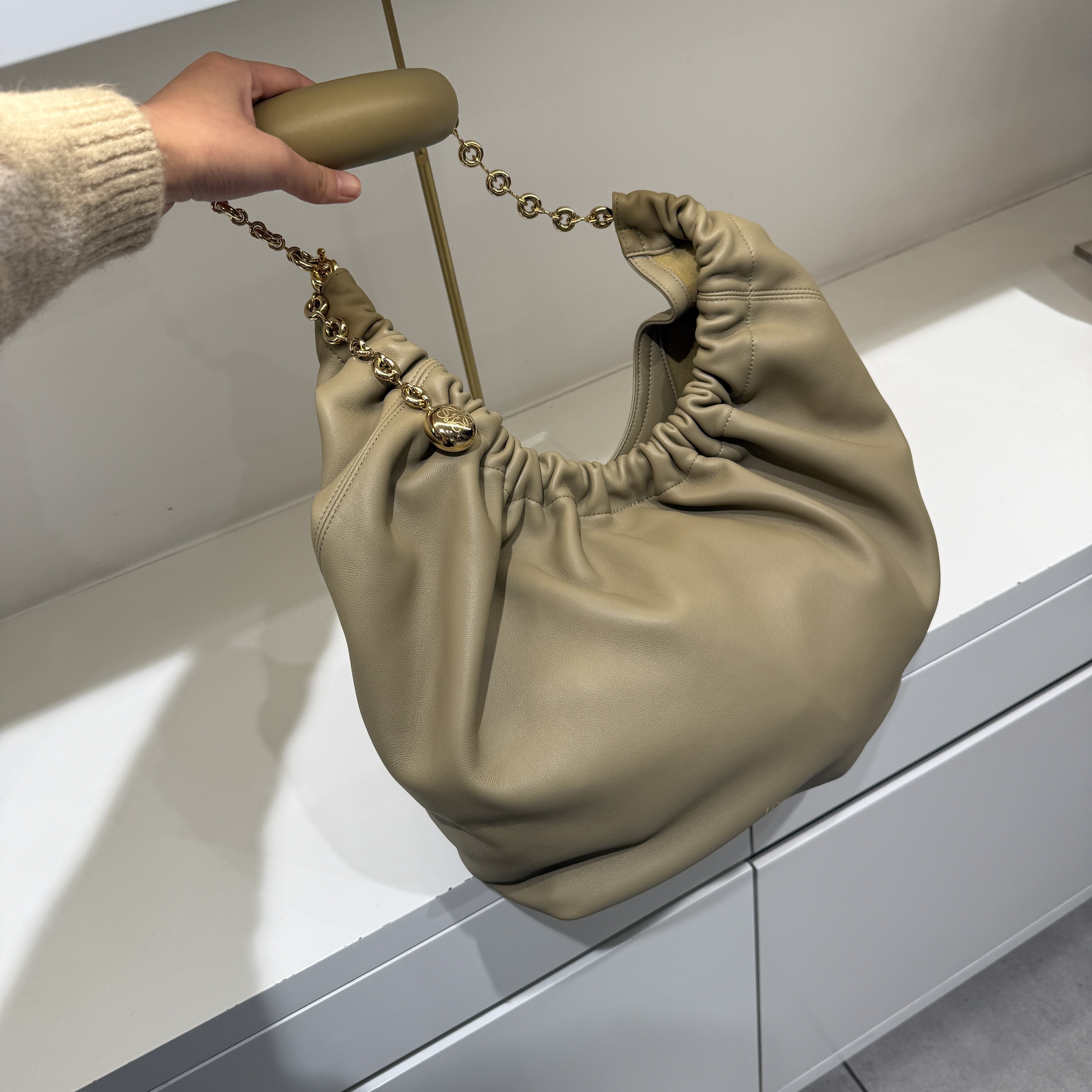 Loewe Squeeze Medium Bag Clay Green