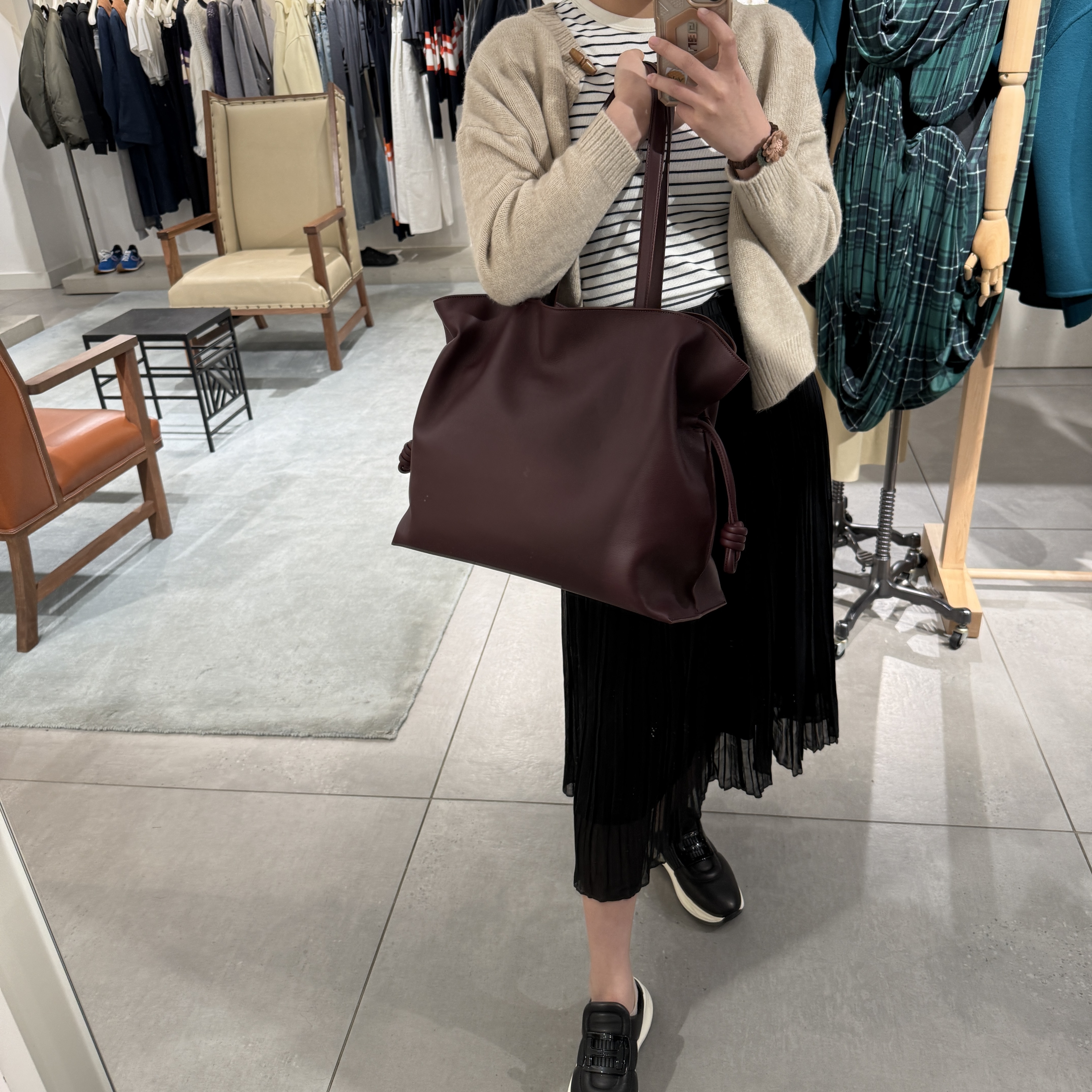 Loewe Flamenco XL Clutch bag Dark Burgundy