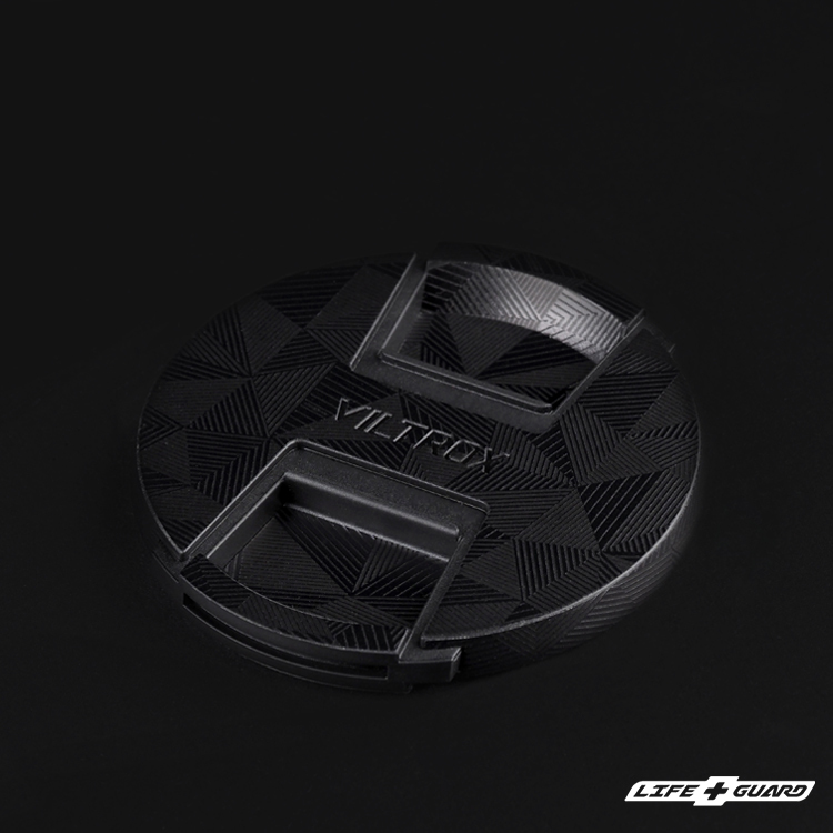 Viltrox AF 85mm F1.4 PRO FE 專機專屬鏡頭貼膜，LIFE+GUARD 設計風格