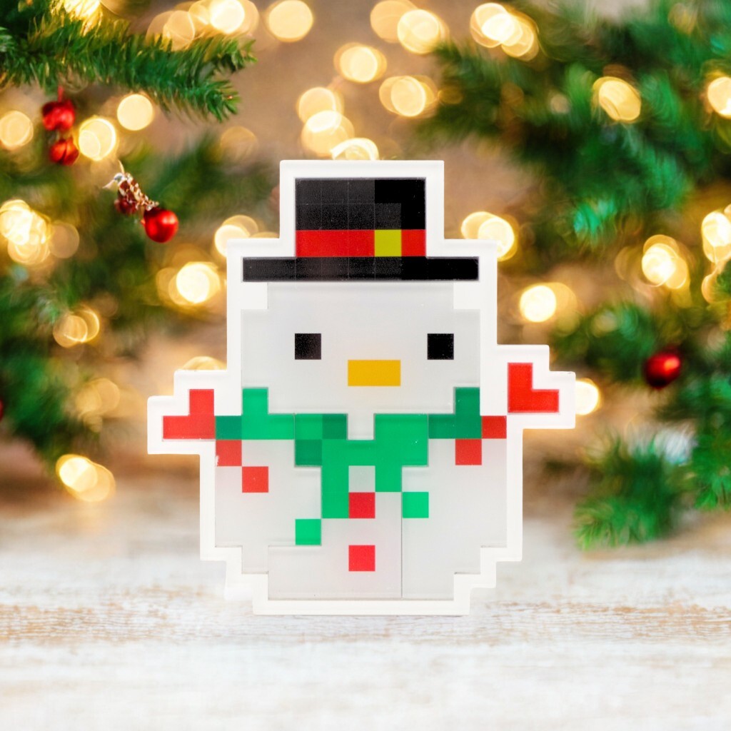 Christmas Pixel Art Magnet - Christmas Snowman