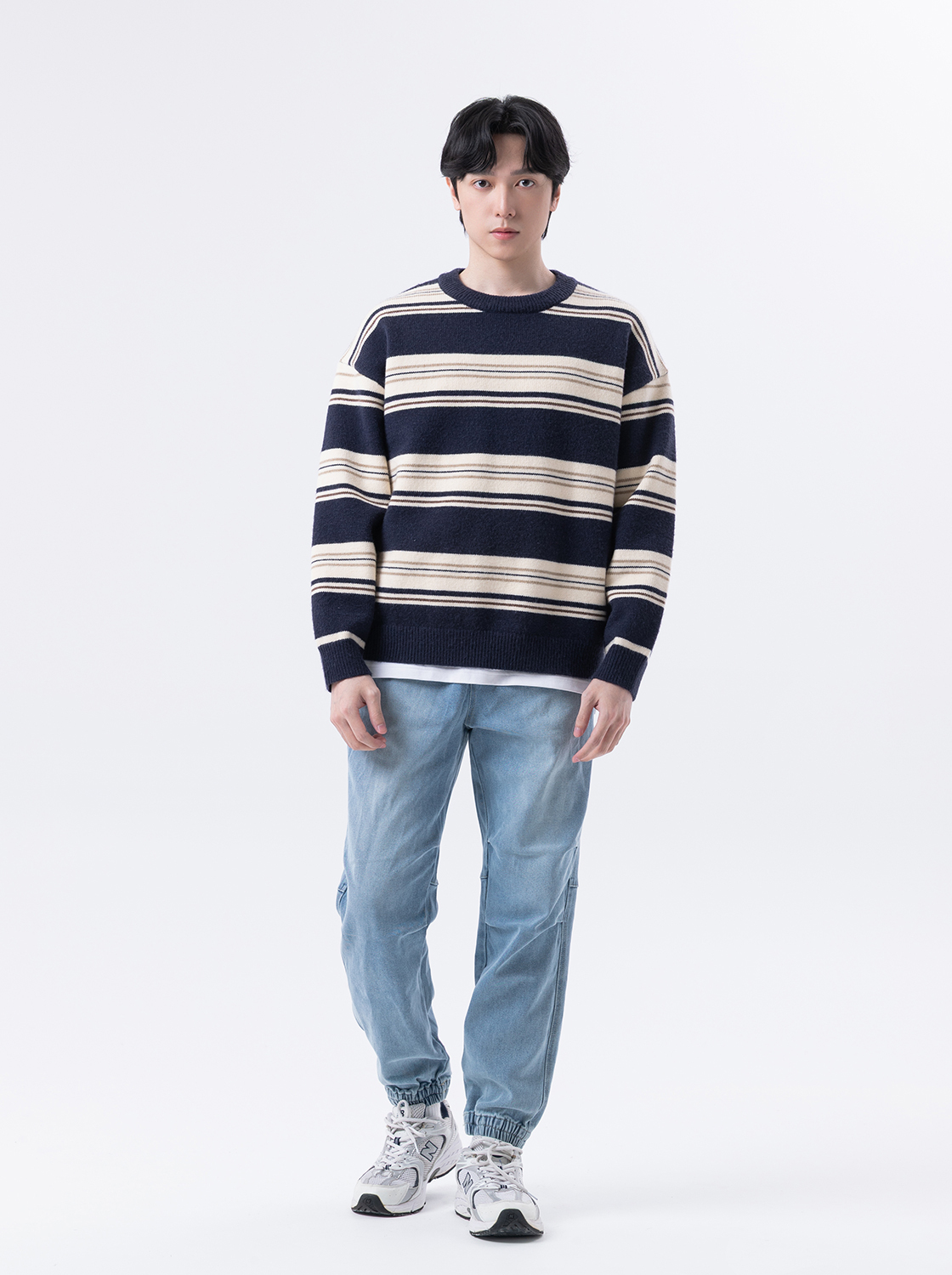 膝蓋打摺日常縮口牛仔褲