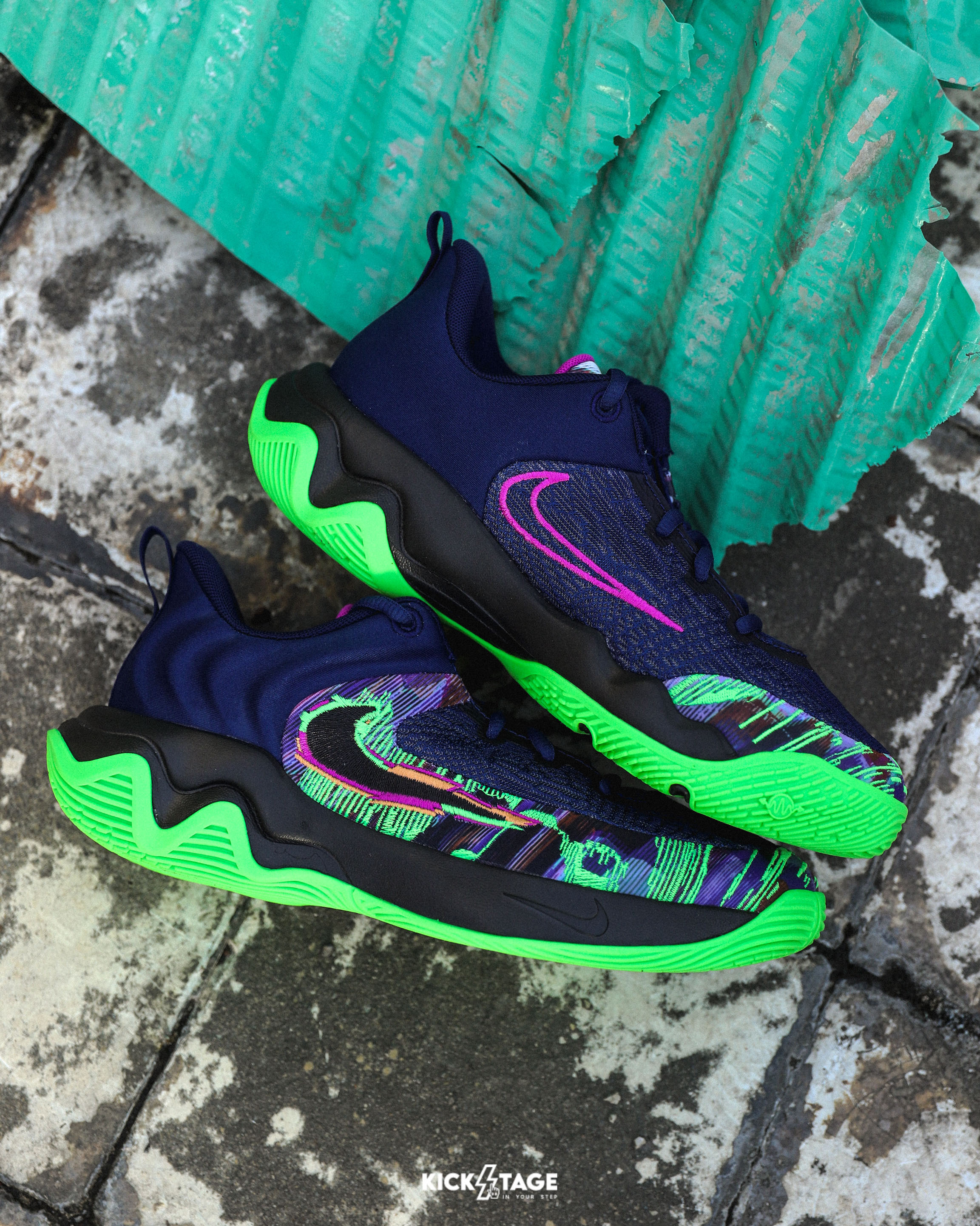 大童鞋 女生尺寸 NIKE GIANNIS IMMORTALITY 4 KC GS 藍綠 緩震 倒勾 字母哥 籃球鞋【II0661-400】