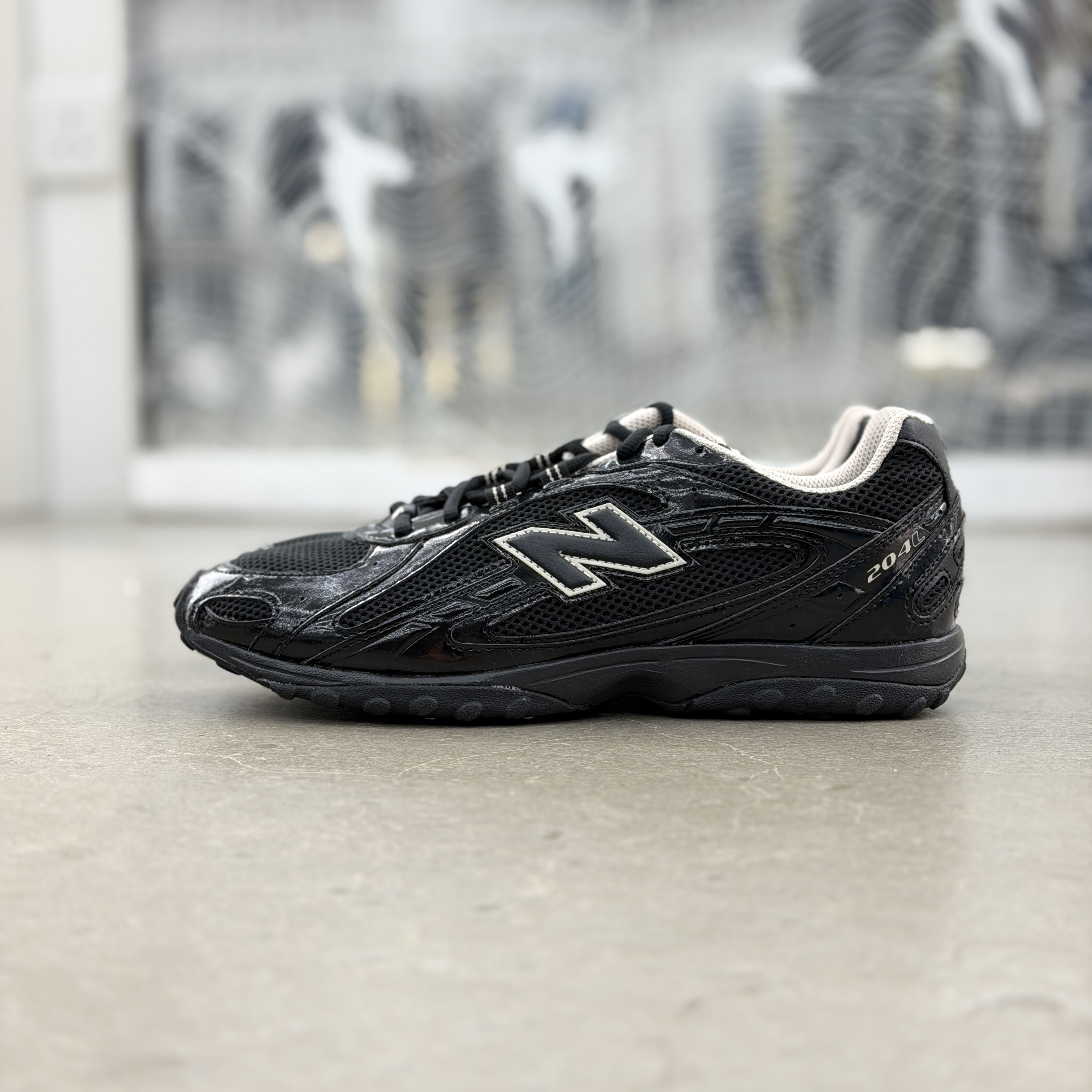 New Balance U204LMRA