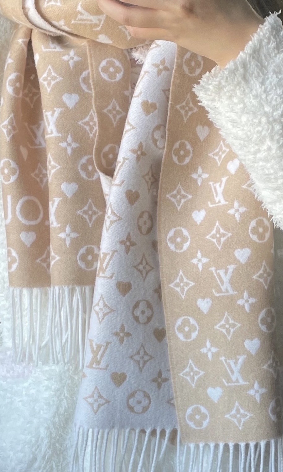 LV Game On 頸巾 沙色
