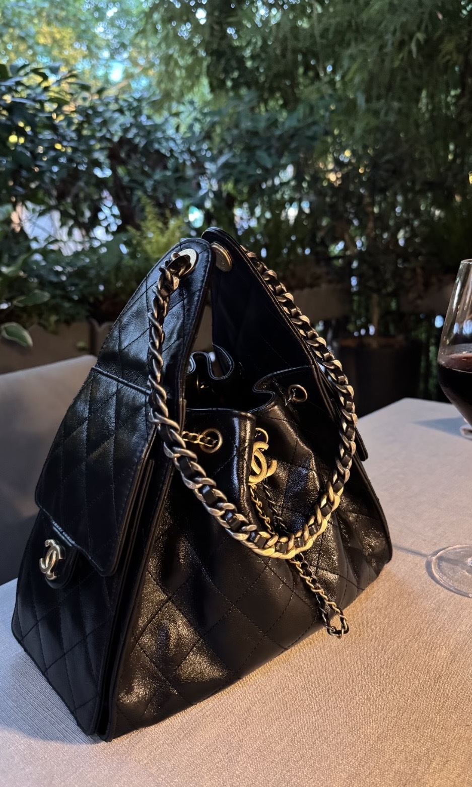 Chanel 25 小型包 金銀色鏈子 單肩袋 黑色