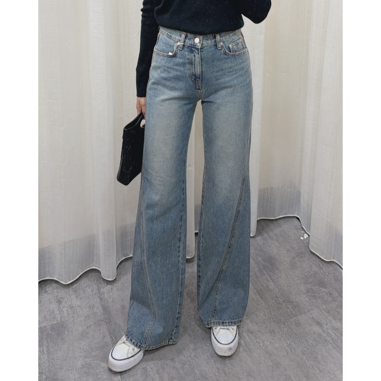 ［預購］🔥11.19秋冬新品］💥美眉許願款長腿褲］🇰🇷正韓中腰復古刷色微喇叭牛仔褲（SML）