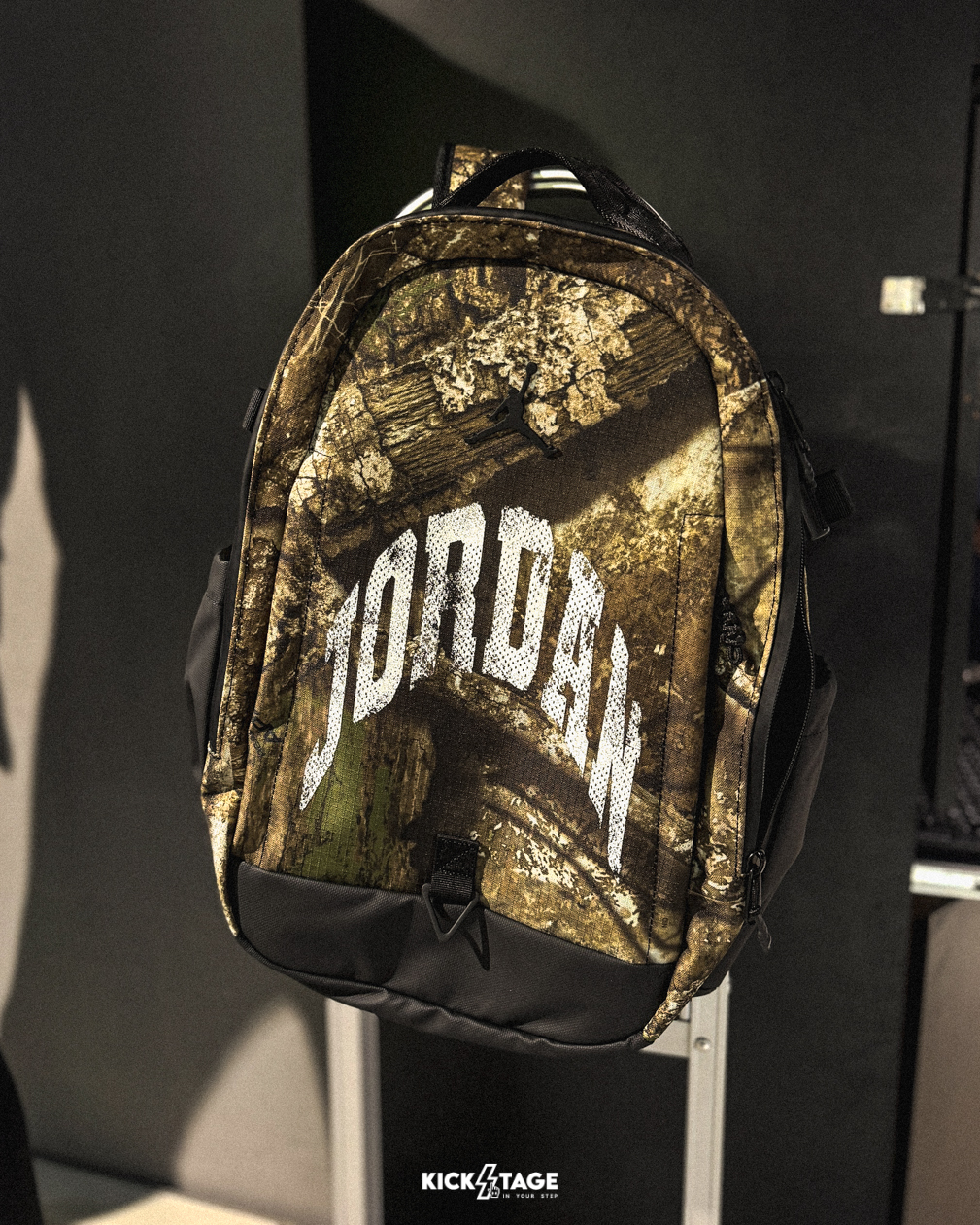 NIKE JORDAN BACKPACK 黑落葉 黑色 卡其色 綠色 29L 喬丹 大容量 多功能 筆電包 雙肩包 後背包【IQ2939-010/HF1789】