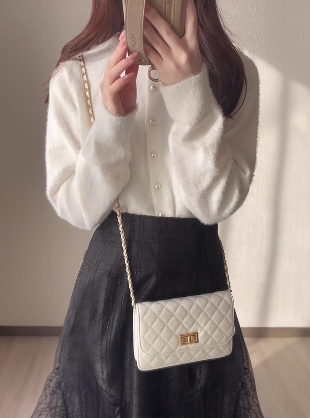 日本GRL 🇯🇵 羽毛針織閃亮排釦上衣 九色