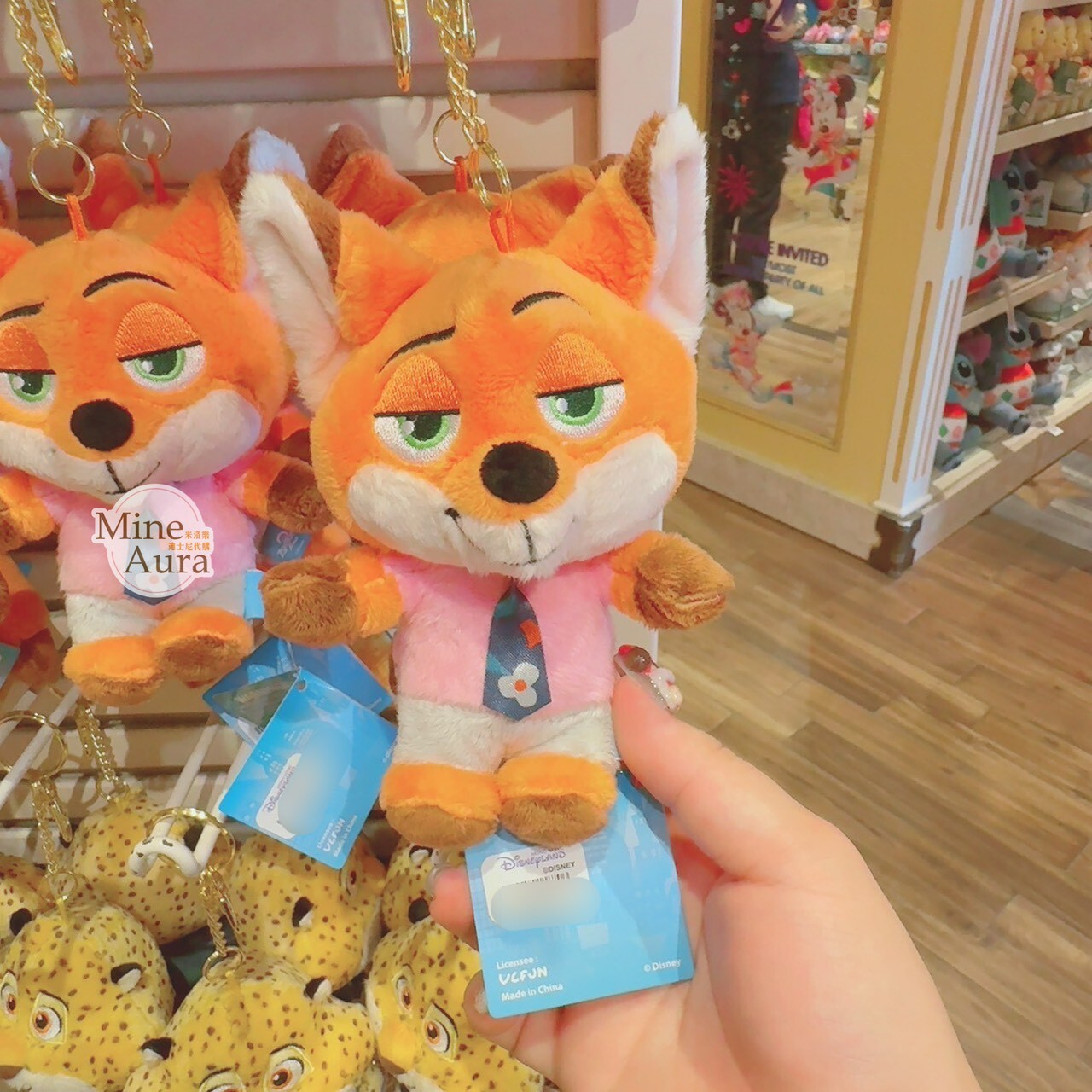 胡尼克 Nick 狐狸 絨毛 領帶服裝 吊飾 鑰匙圈 動物方城市 Zootopia -香港迪士尼樂園