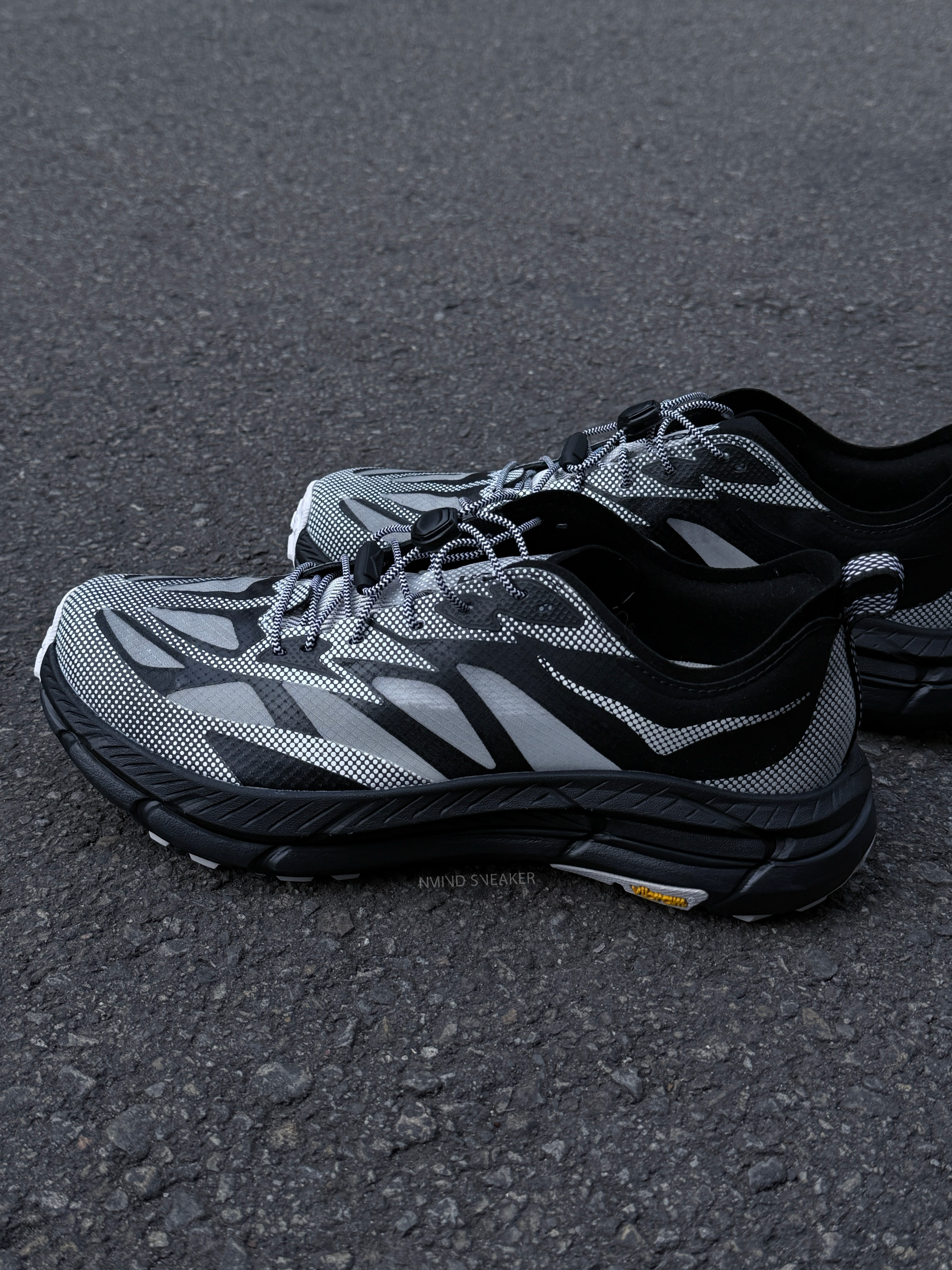 <快速出貨> Hoka One One Mafate Speed 4 “Silver Black” 銀黑
