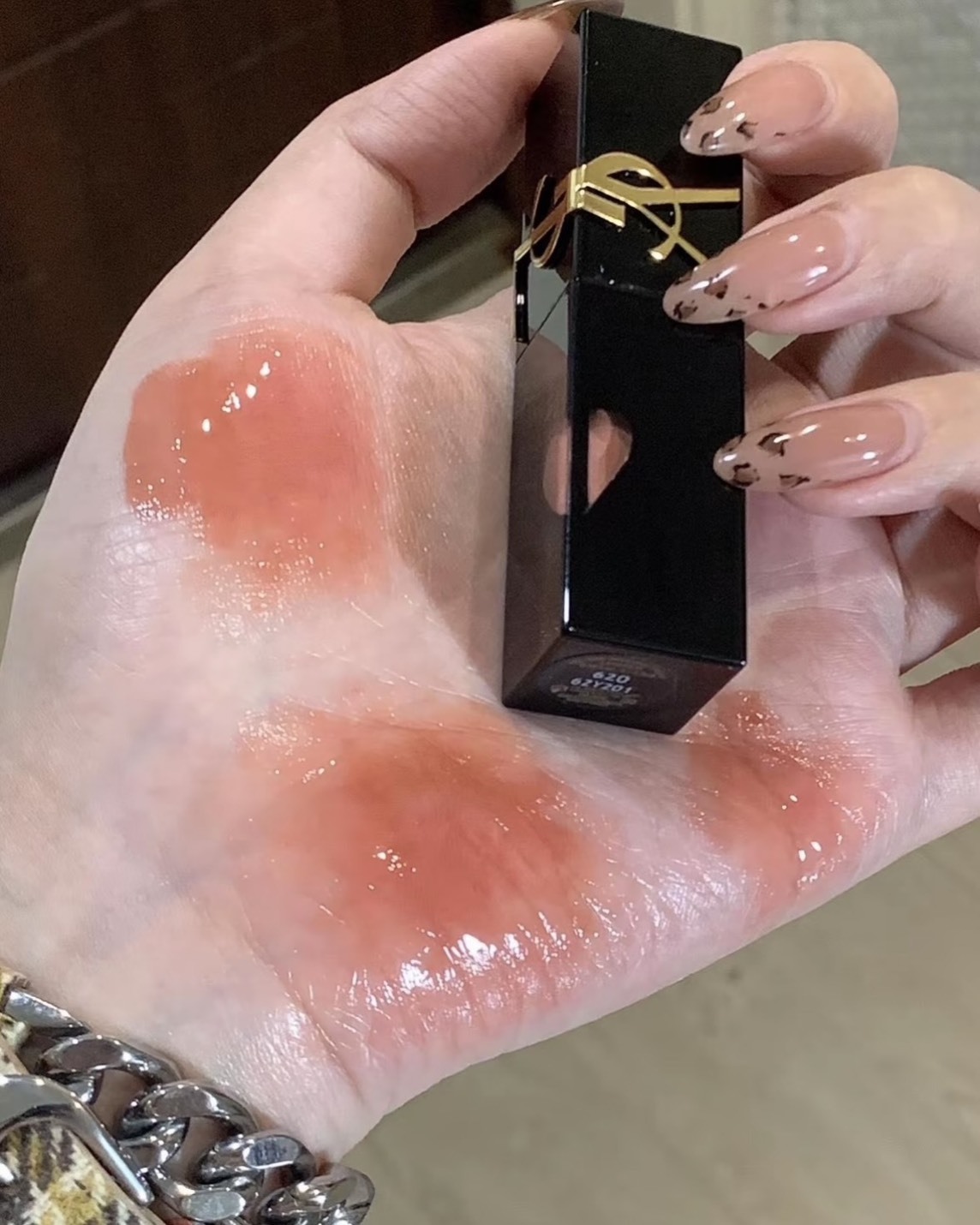 <熱銷🔥>YSL聖羅蘭 奢華 印記 鎖吻霧 唇釉