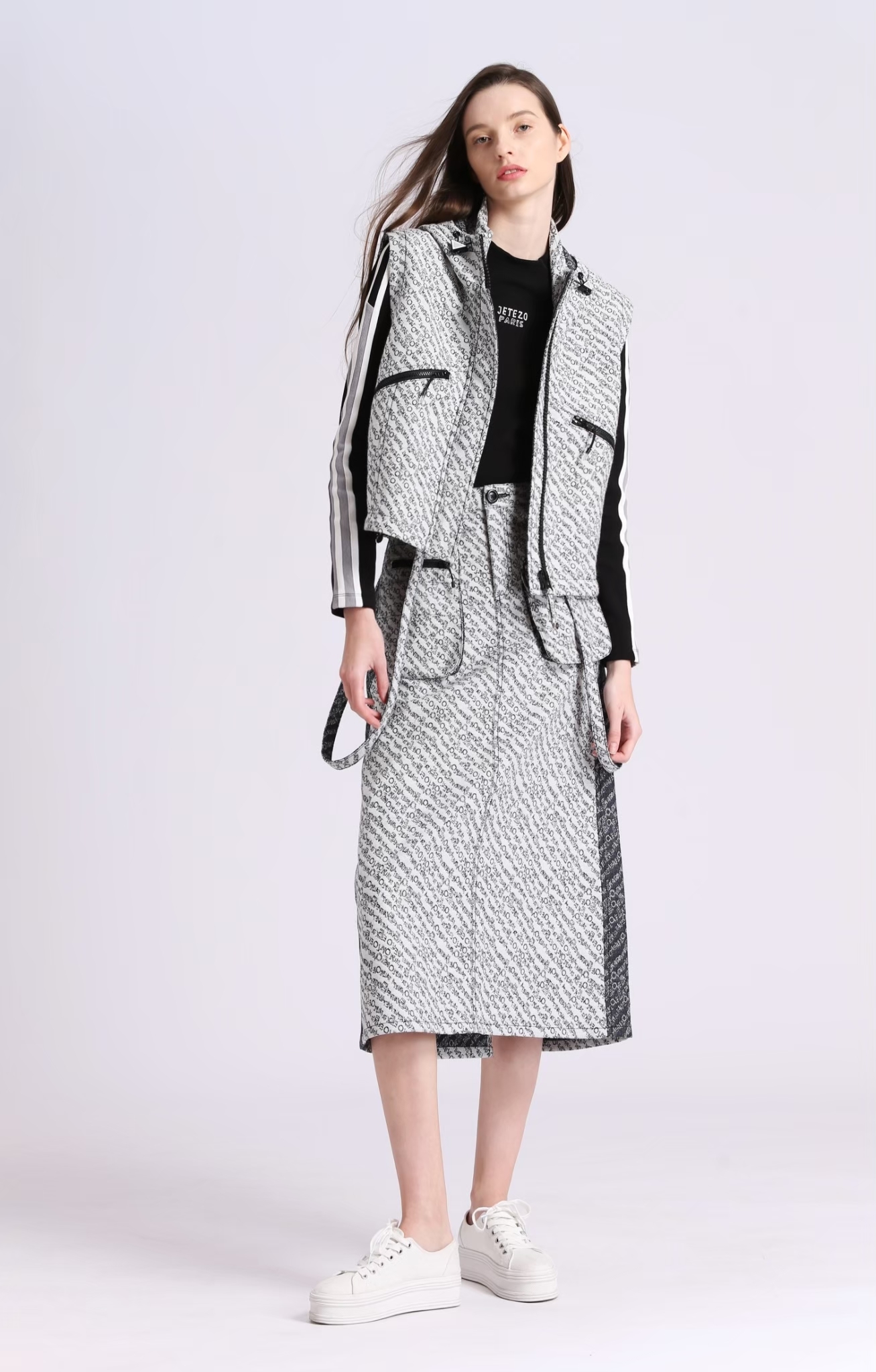 BD15023C1 LOGO提花背帶工裝中長裙