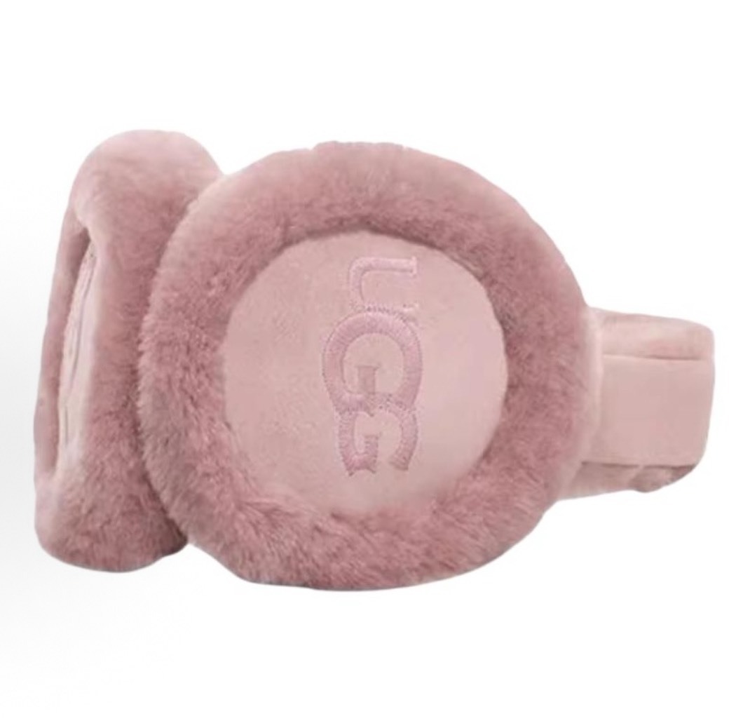 【代購】UGG 刺繡Logo 保暖耳罩｜毛絨羊毛耳罩｜冬季女款